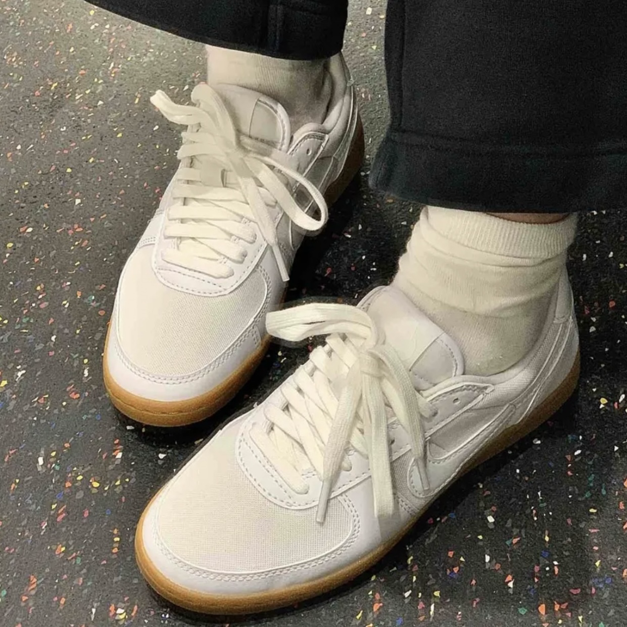 Nike WMNS FIELD GENERAL '82 輕量 薄底復古女鞋 德訓鞋 全白膠底 小白鞋 皮革網面 FZ5593-101