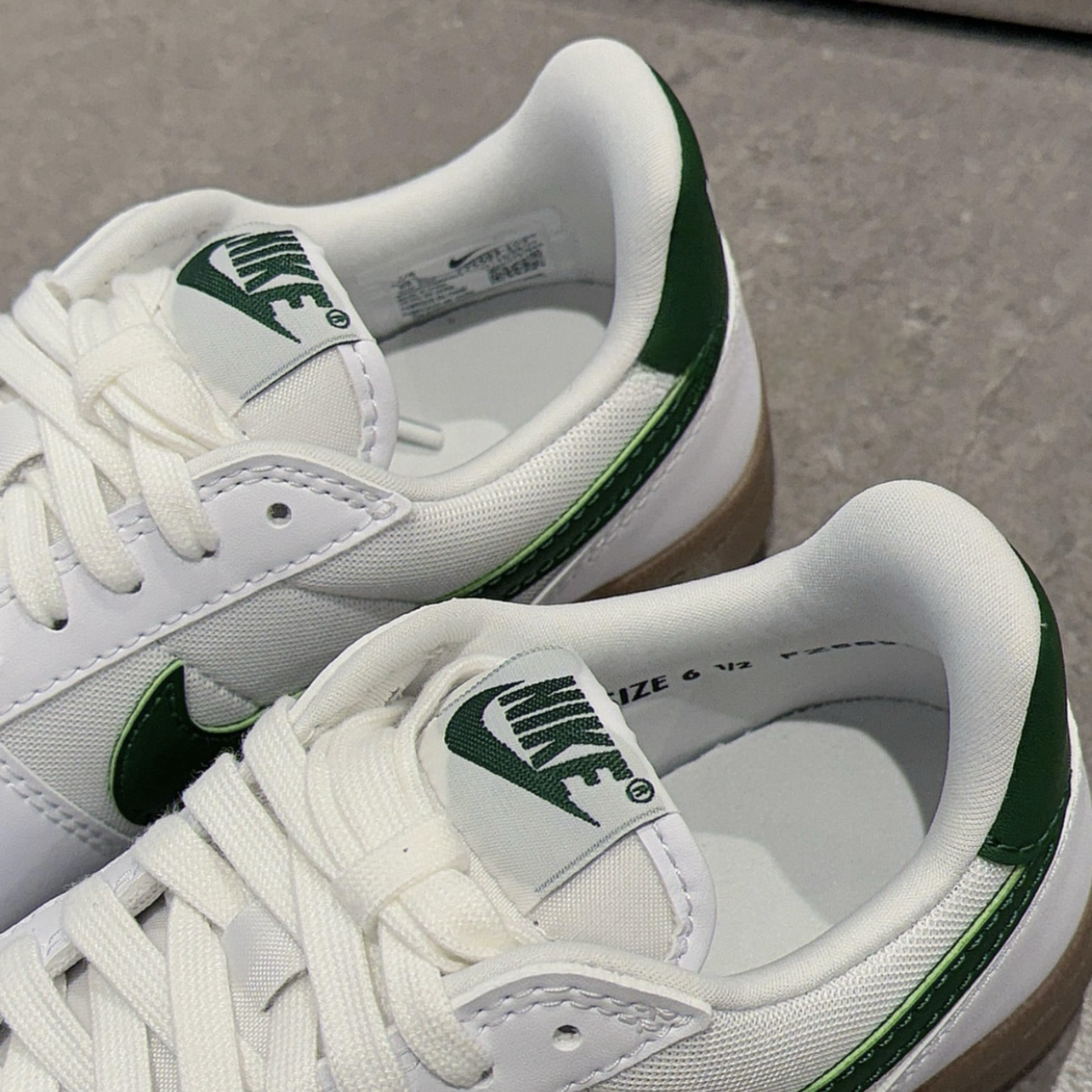 Nike WMNS FIELD GENERAL '82 輕量 薄底復古女鞋 德訓鞋 白綠膠底 小白鞋 皮革網面 FZ5593-103