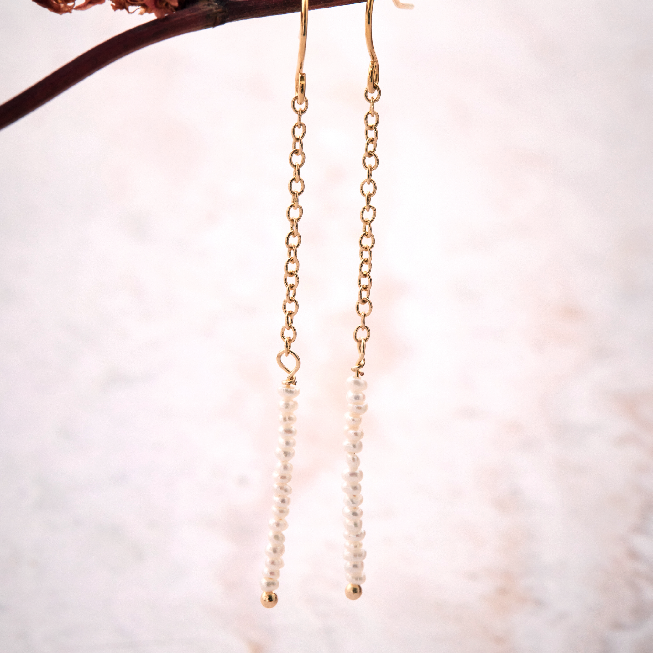 E1855 | 14kgf 直線垂墜淡水珍珠耳環