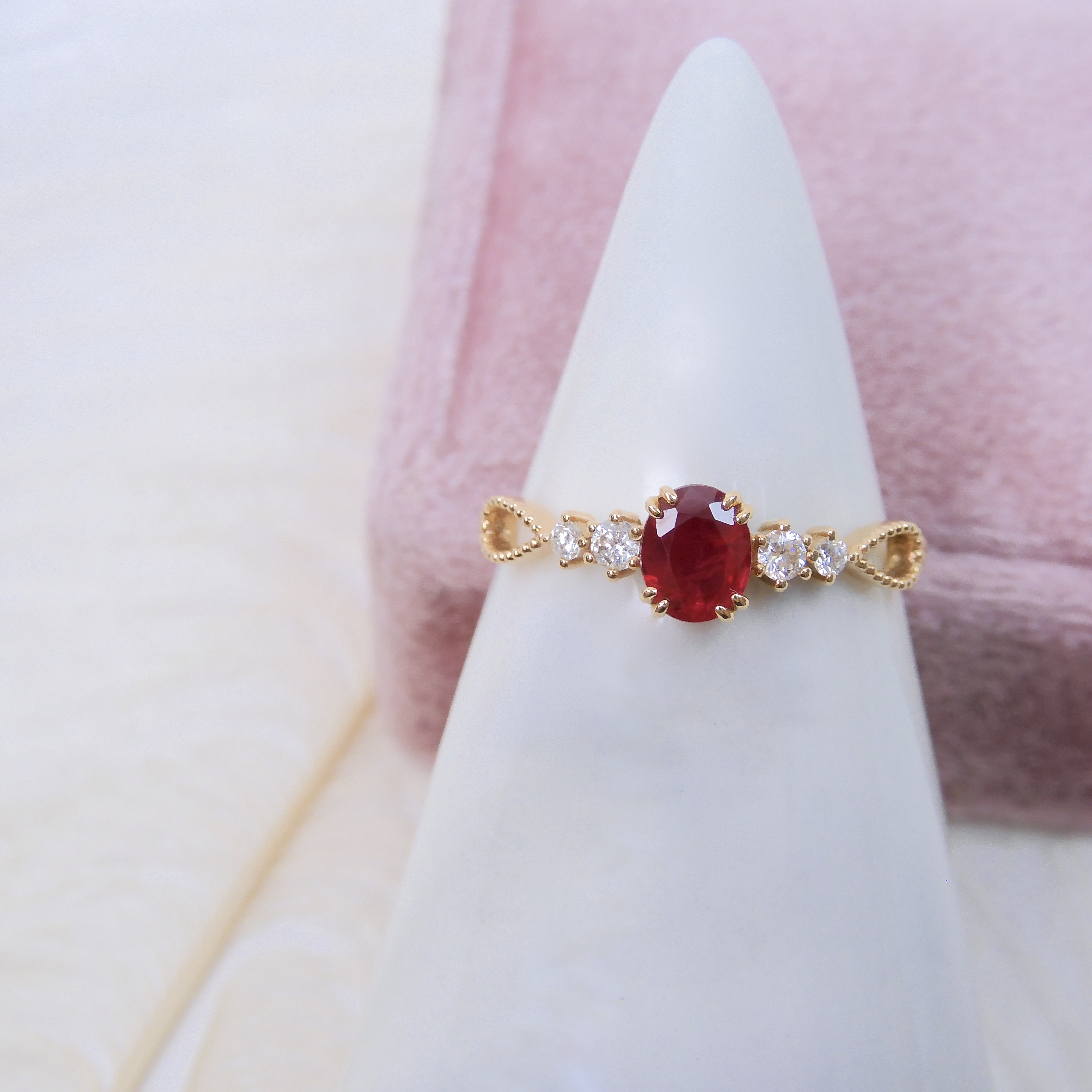 18K金 0.4ct 紅寶石戒指