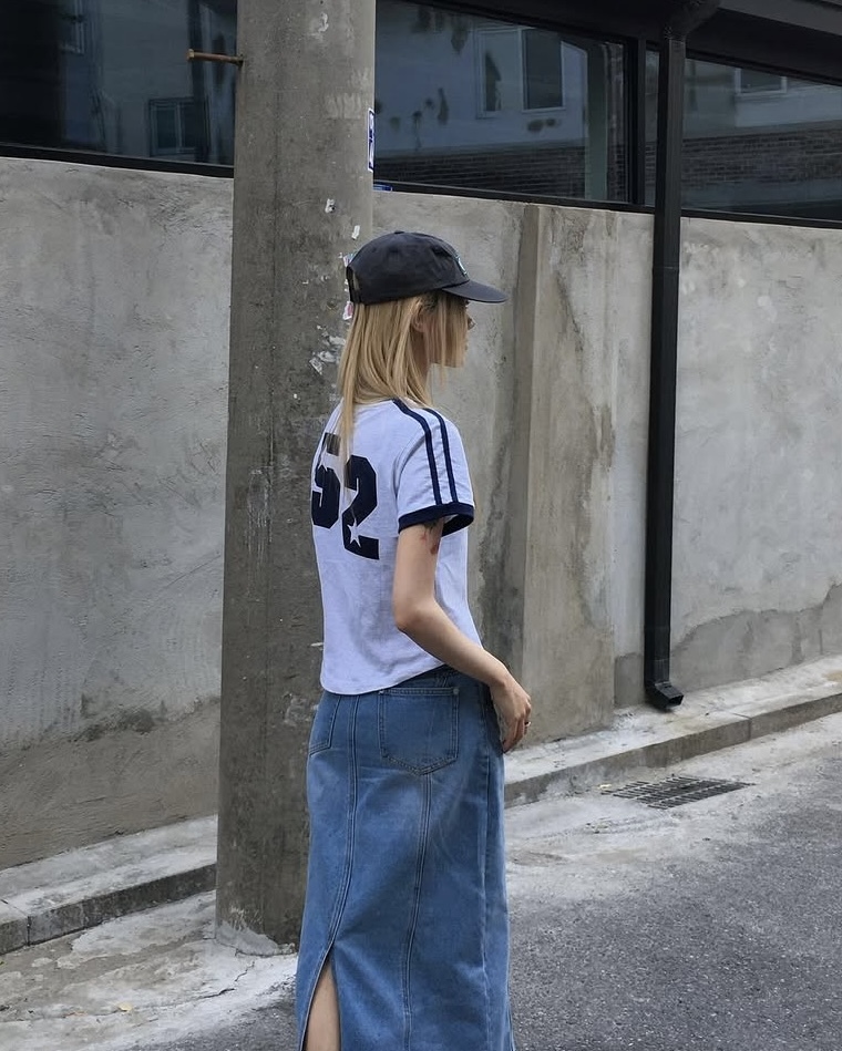 🇰🇷 Ames A NUMBERING LINETAPE TEE 圓下擺 短T 短版上衣 短袖 女款 / 預購