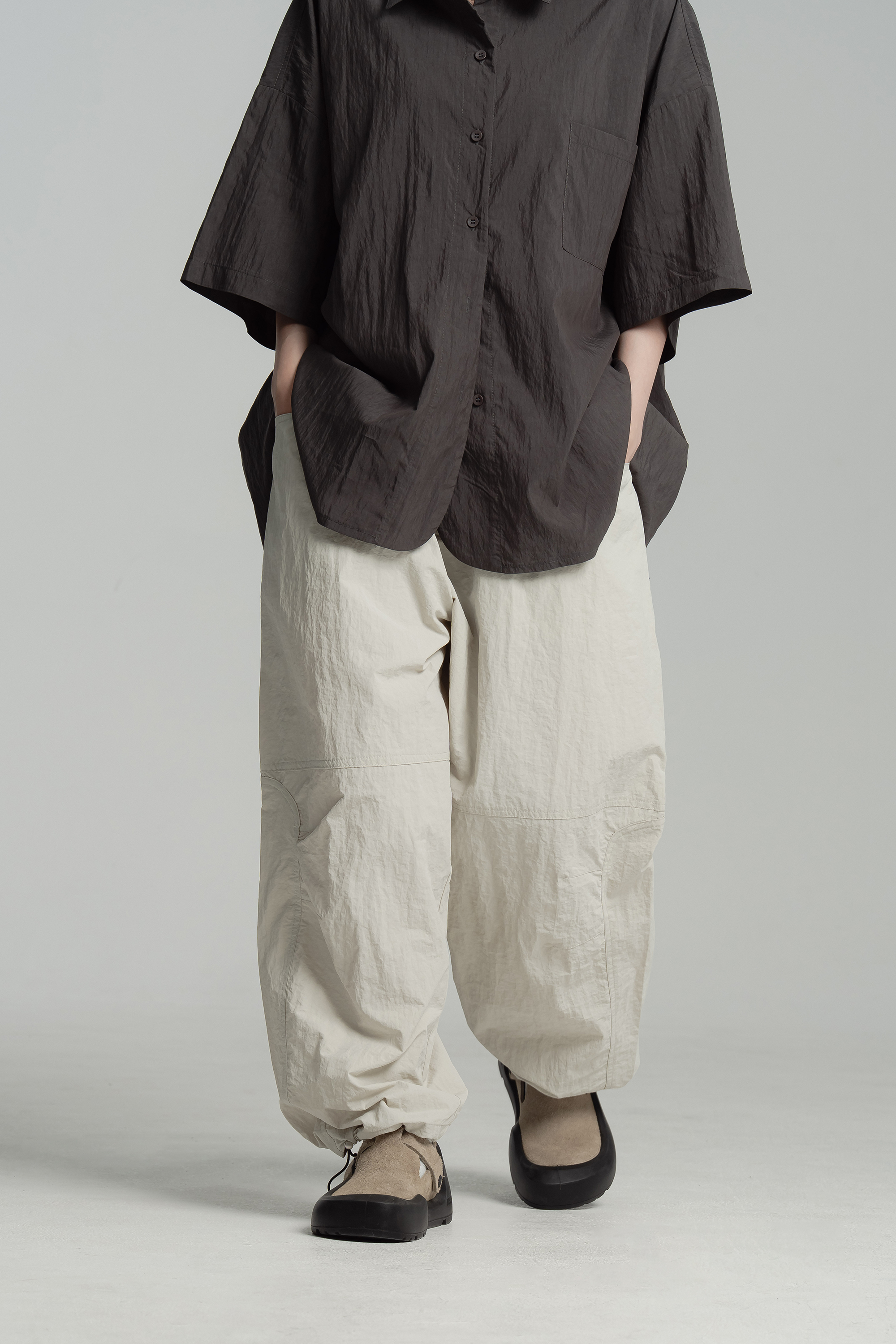 隱藏式通風口腰帶長褲 2色