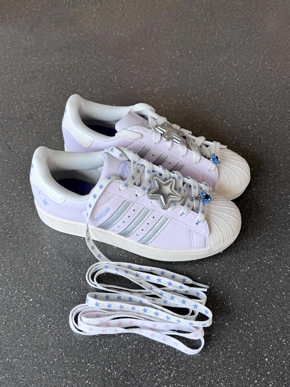 ADIDAS SUPERSTAR 2.0 貝殼頭 愛迪達 三葉草 流星系列 Y2K 夢幻奶油紫 液態銀 星星 女鞋 JQ8776 / 預購
