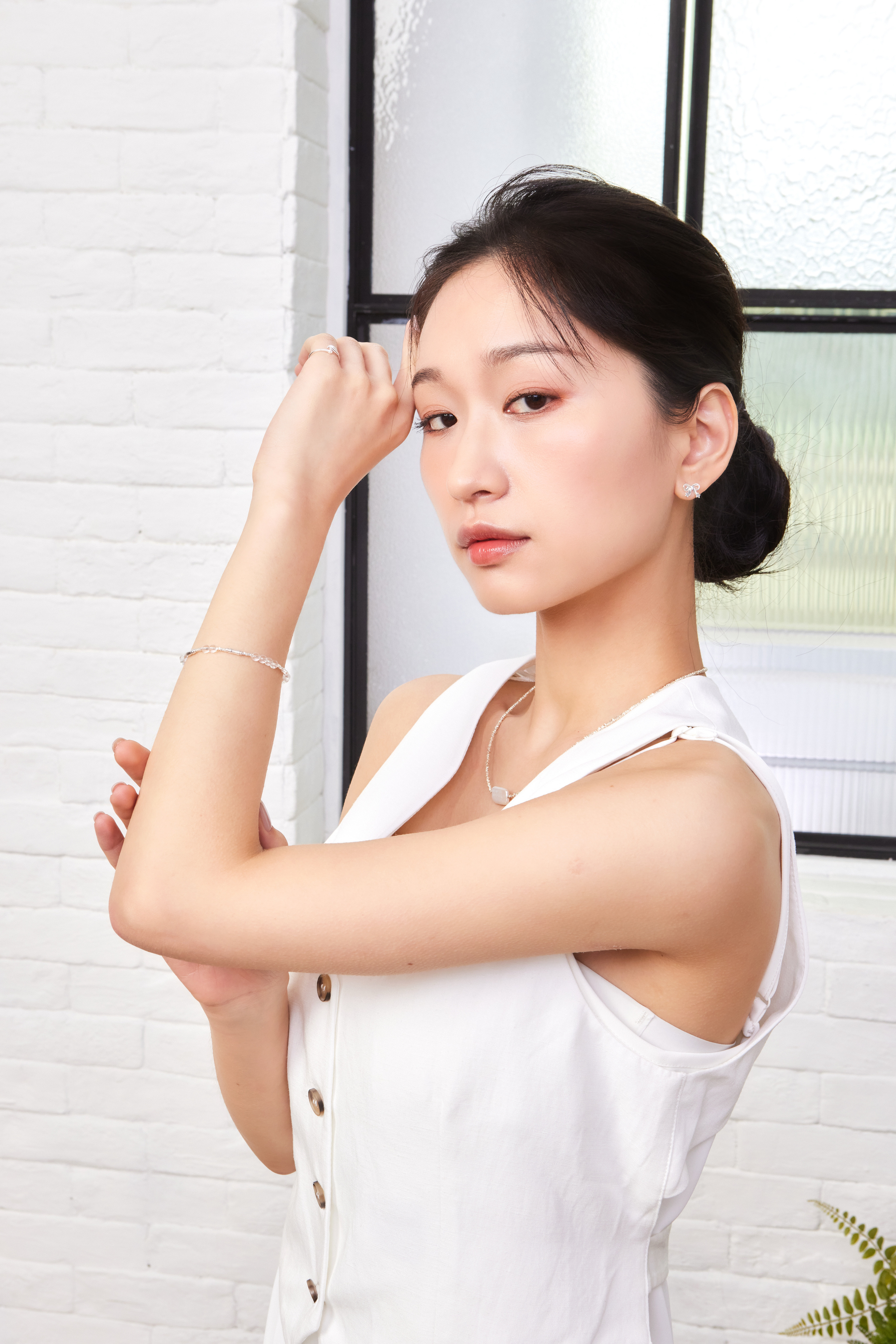 B470  |  純銀水晶碎銀手鍊