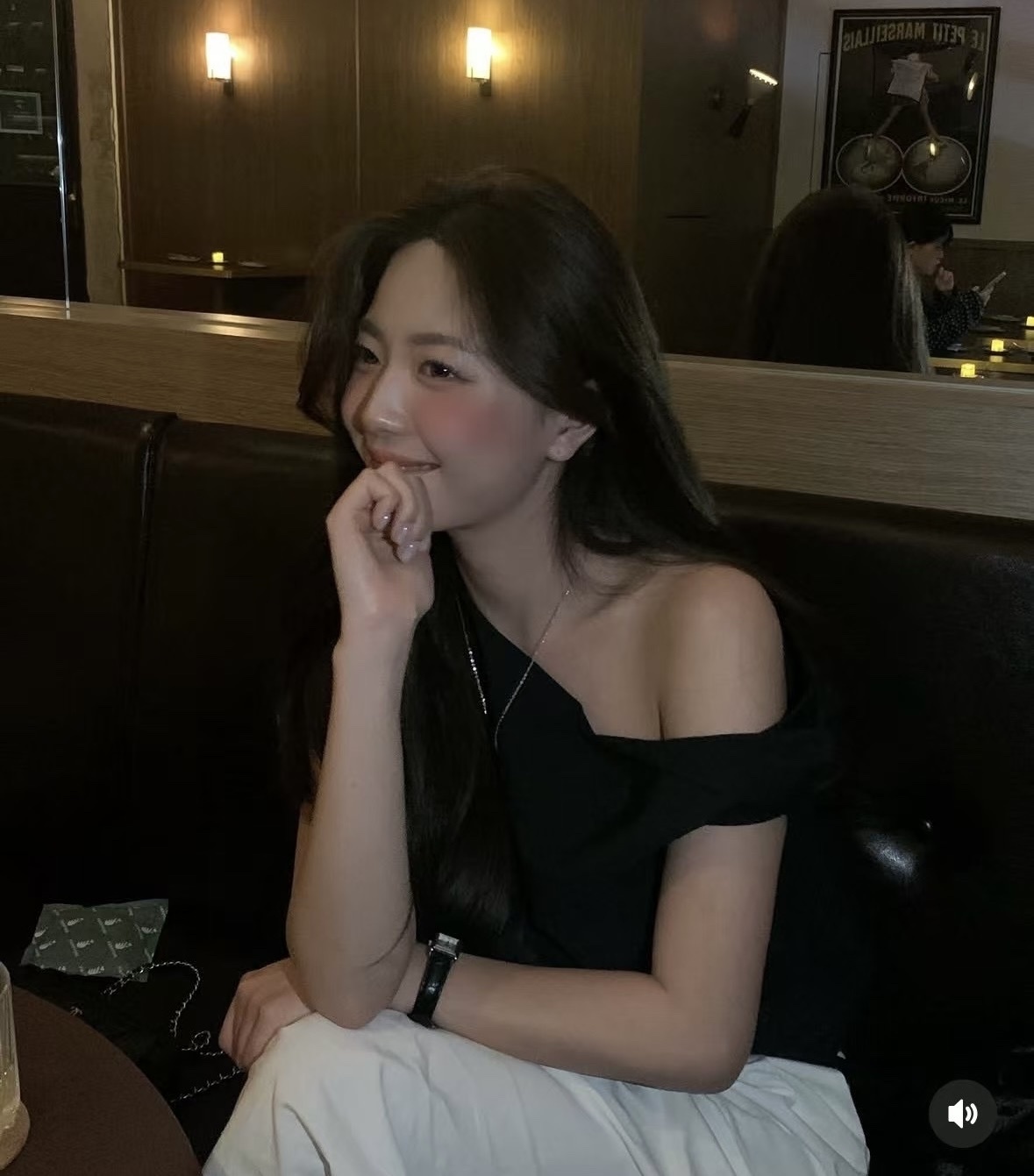 韓國網紅同款💖🫧扭紋斜肩泡泡上衣🫧