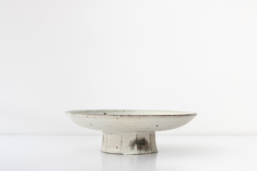 g 山田隆太郎-粉引高台皿大