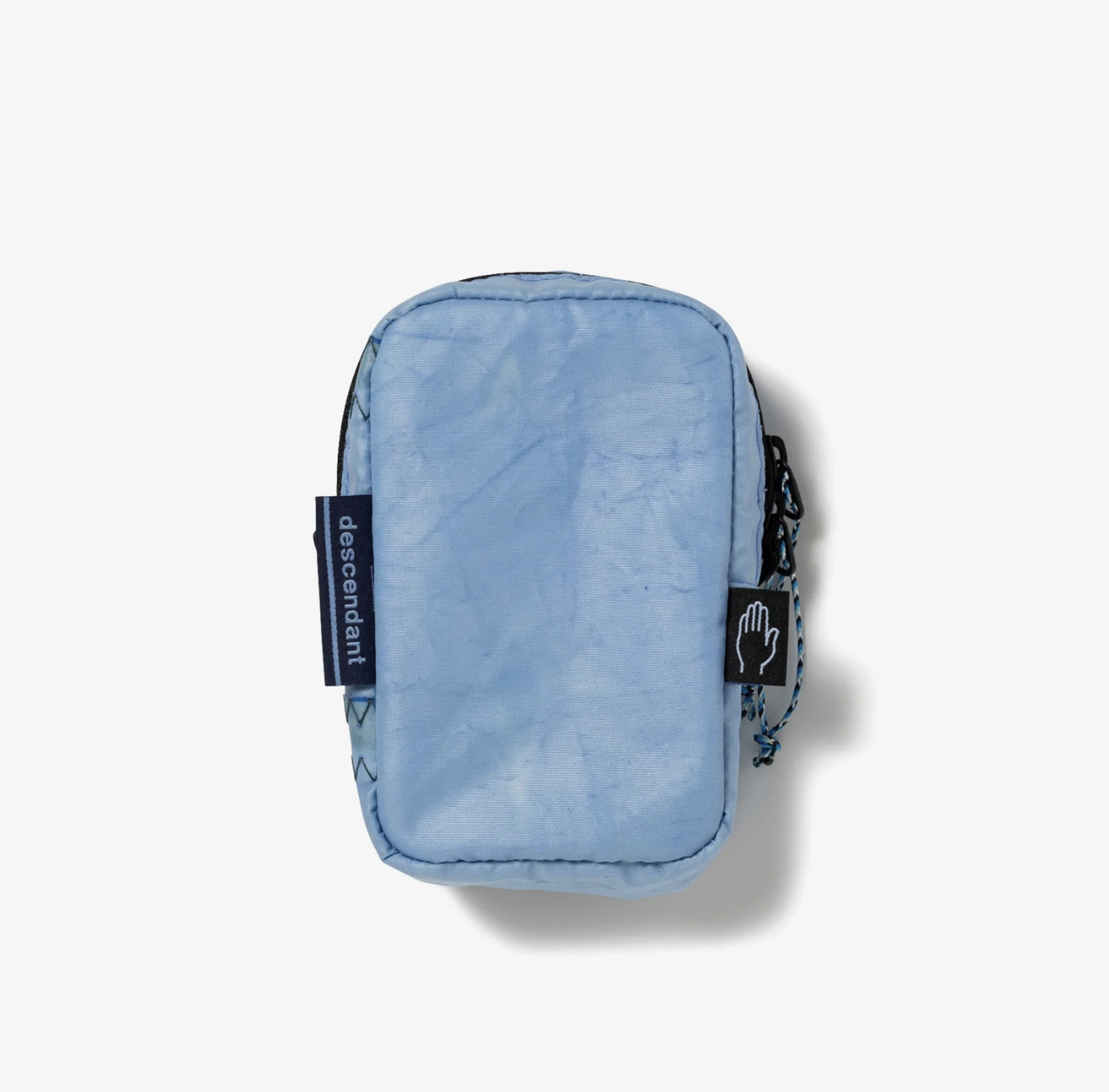 DESCENDANT SS25 HUGG POUCH TAKES HANDS