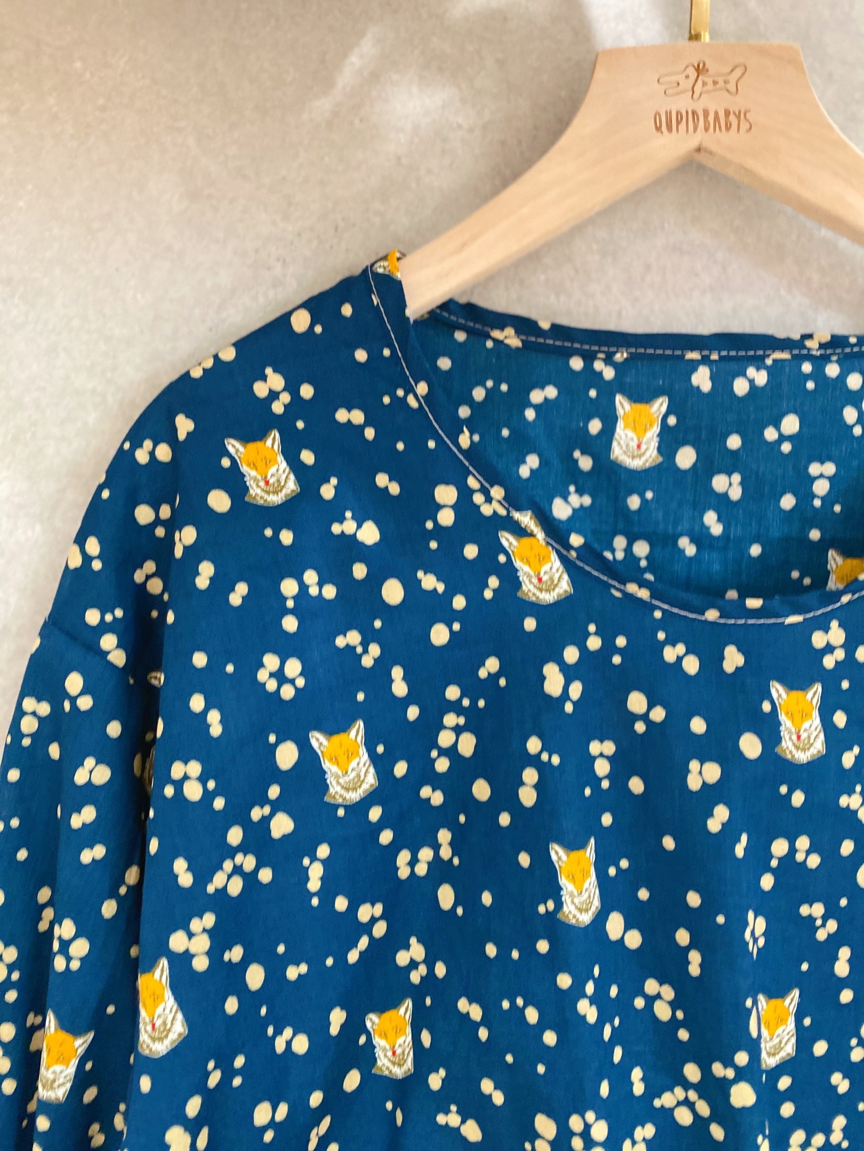 古家藍底狐狸 媽咪小清新上衣(長版)