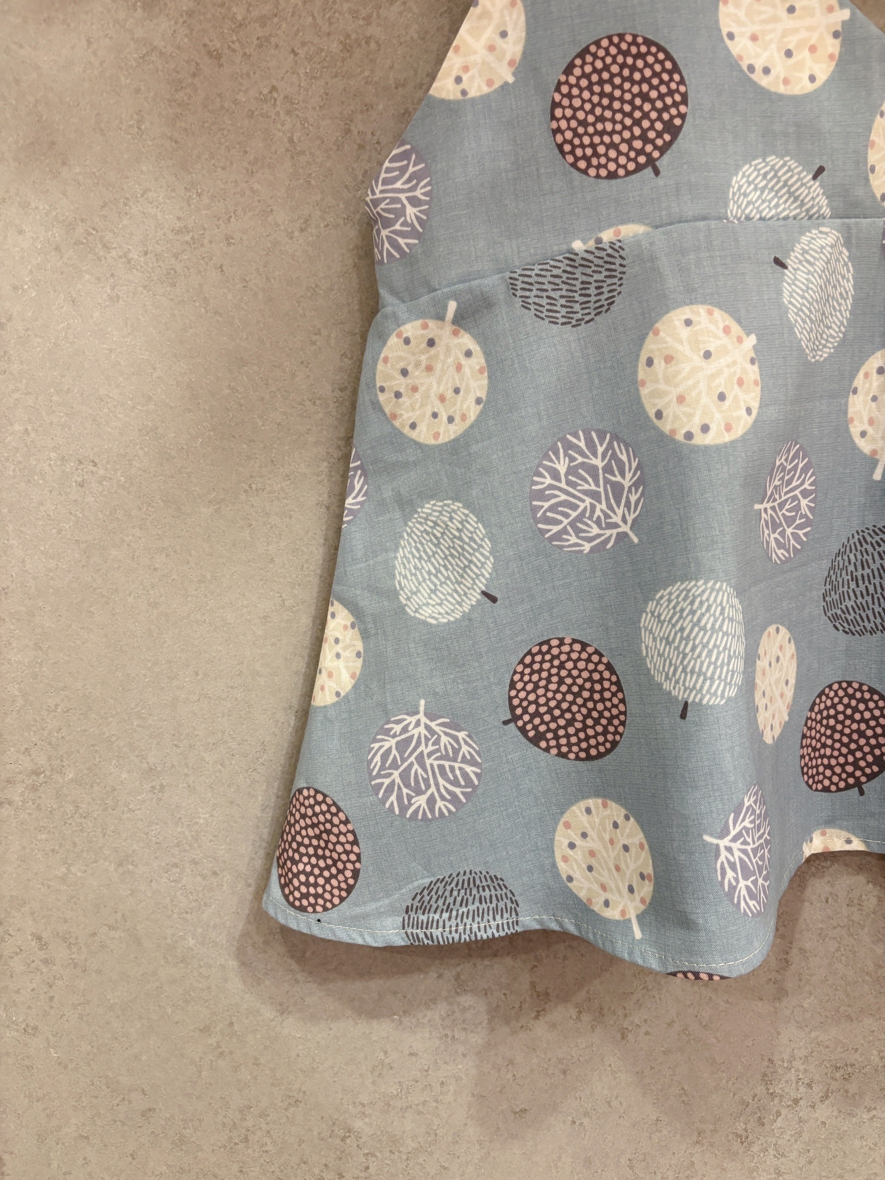 水藍圓圓樹 媽咪細肩帶傘狀背心