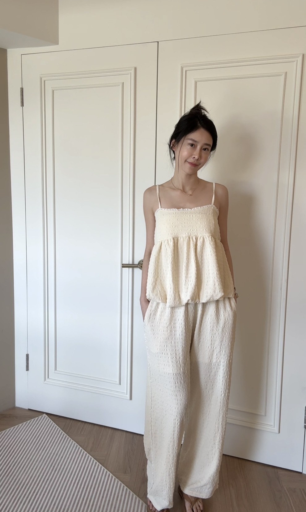 蓬感細肩上衣+寬褲套裝*少量現貨