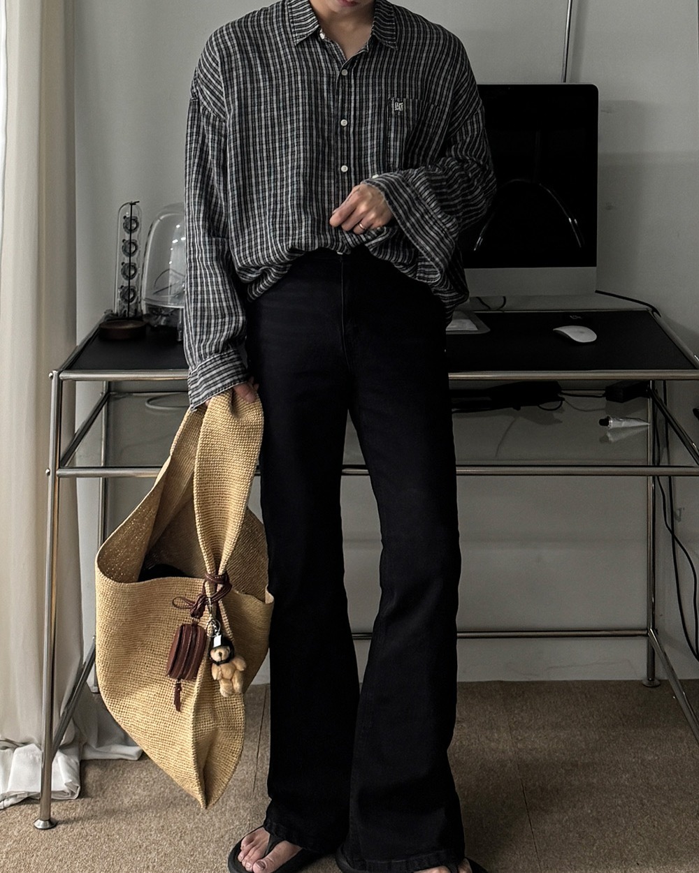 黑色靴型牛仔褲