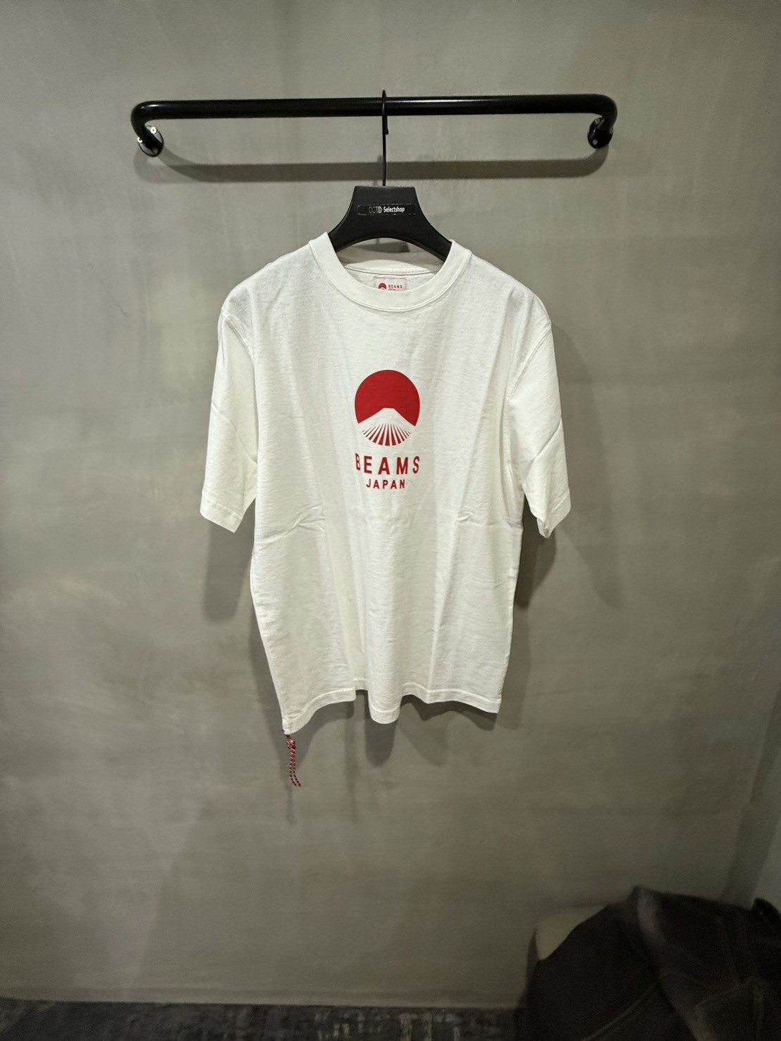 Beams Japan富士山logo紅繩短踢