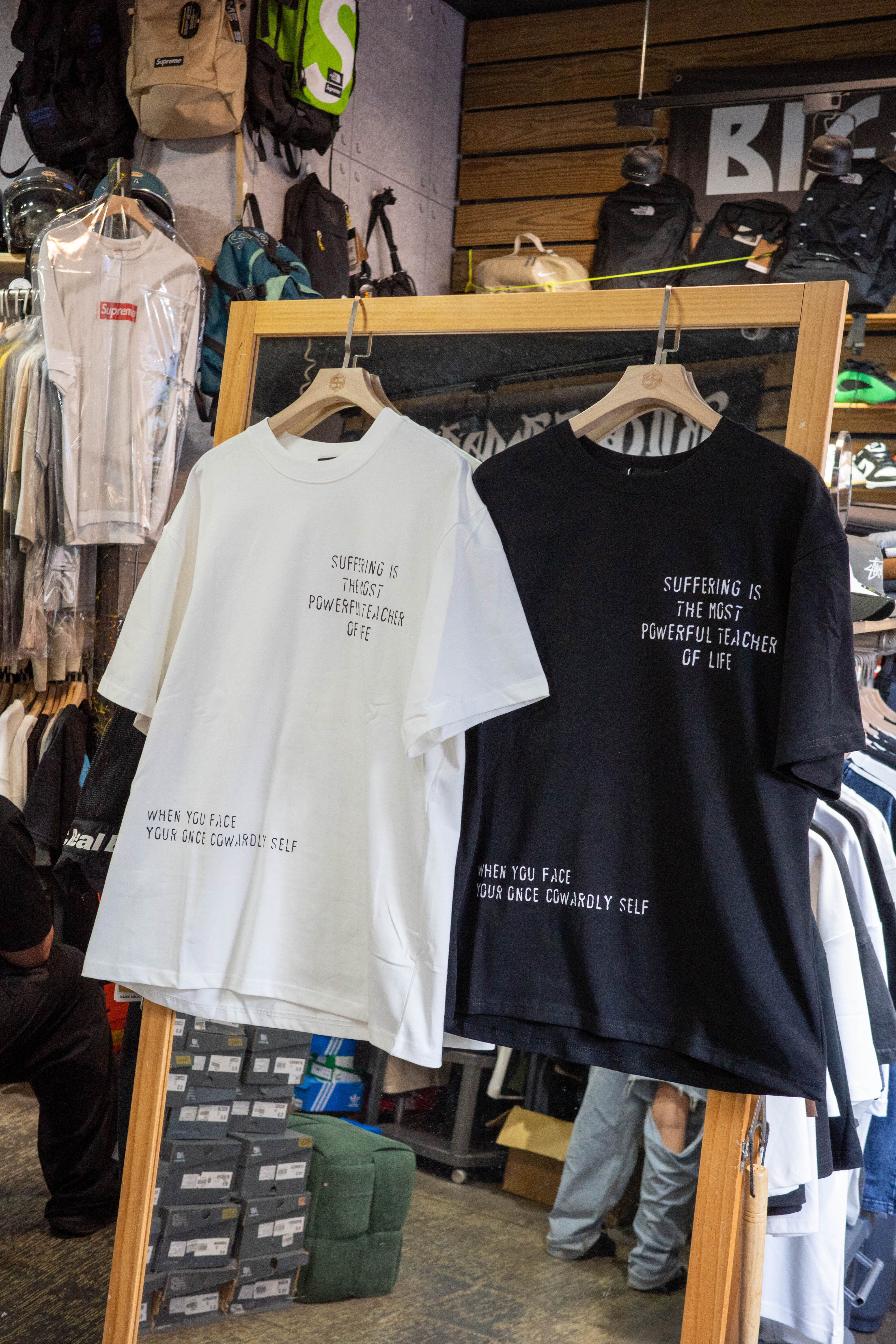 xy2539 美式 後背 復古 短t Gonow218