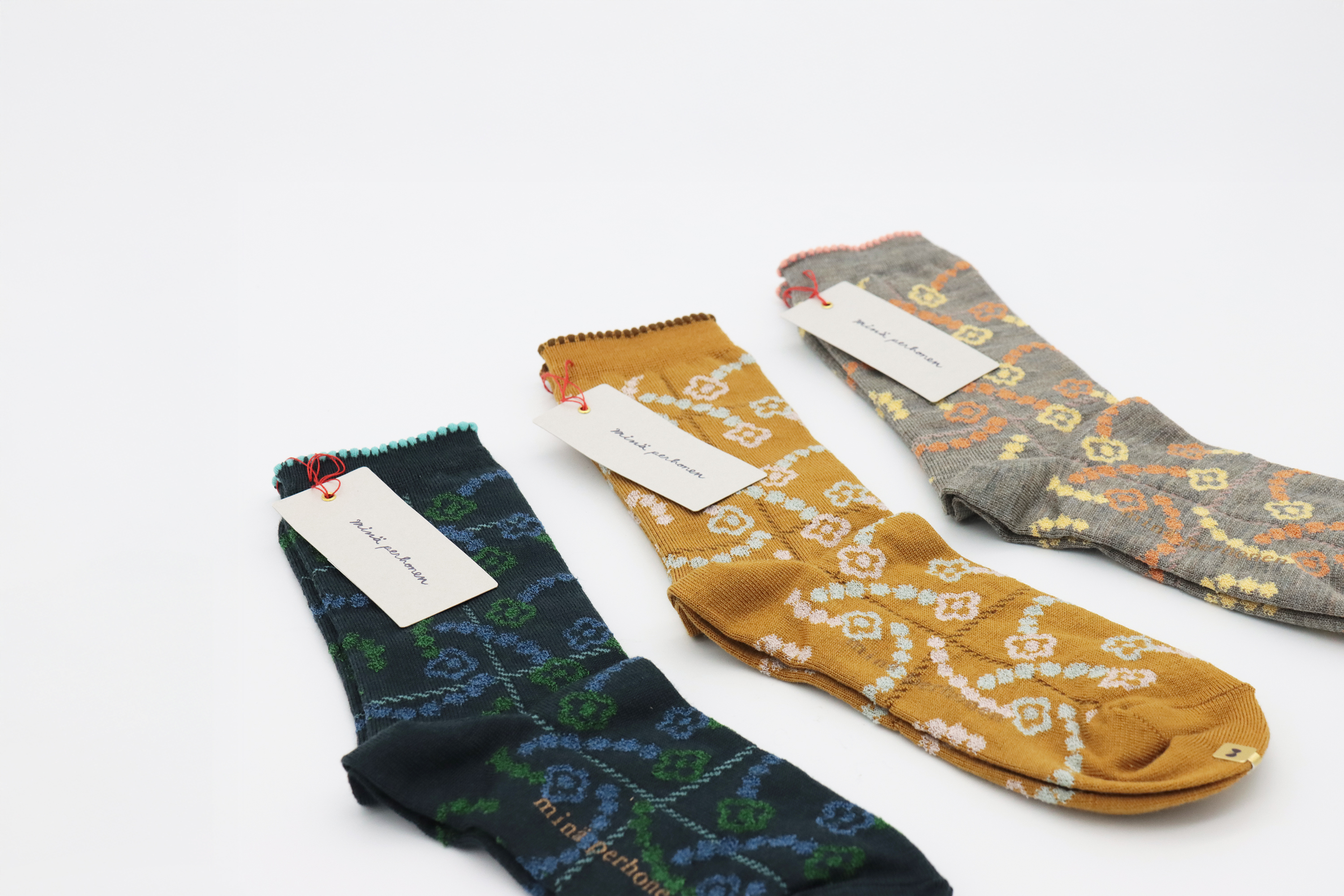 minä perhonen｜flower leap 女襪