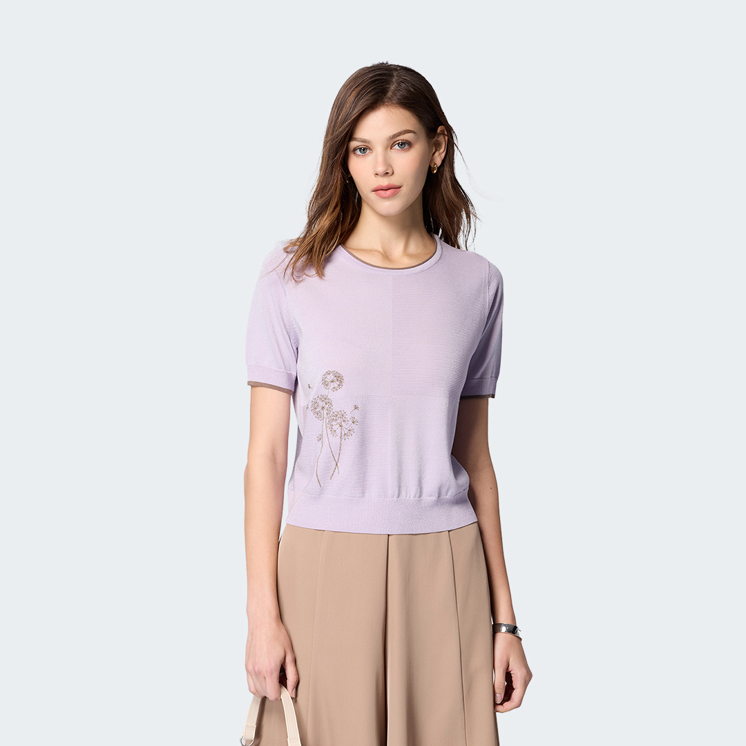 低調斜對格針織上衣