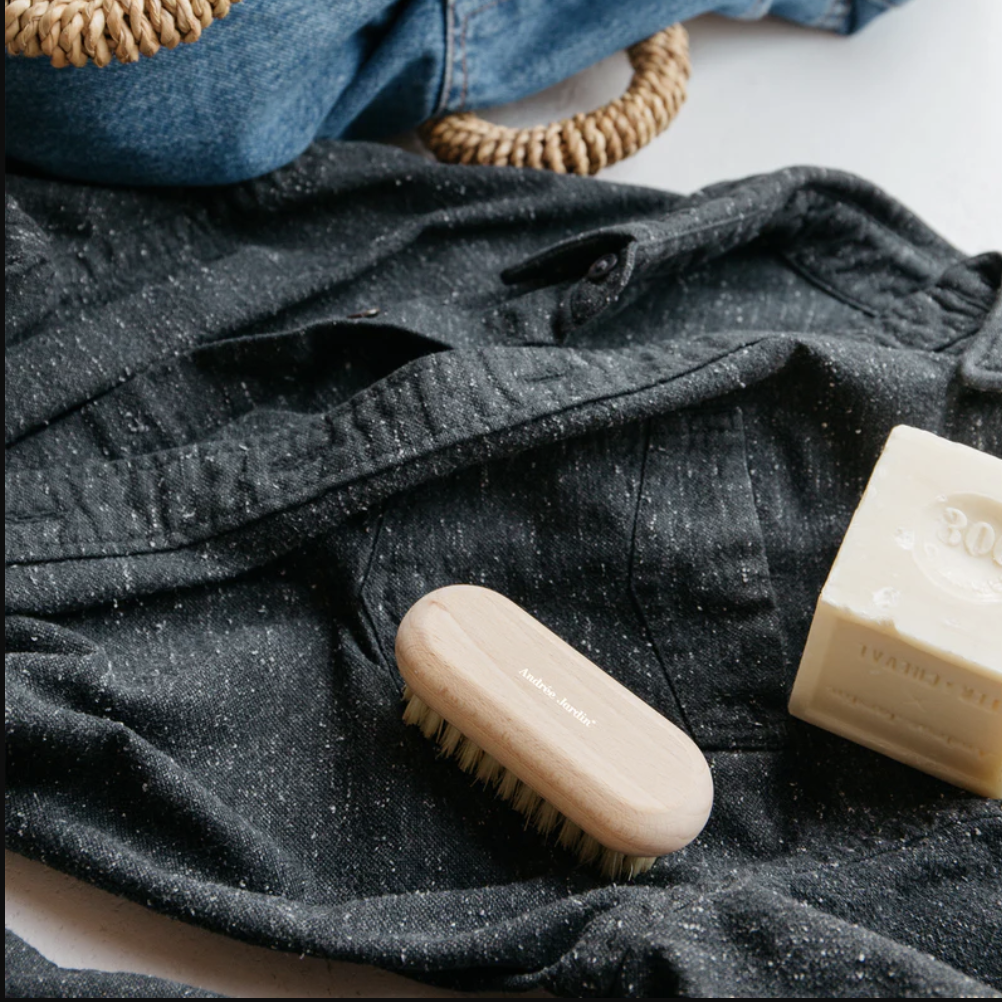 Andrée Jardin l 天然山毛櫸木-局部加強衣物清潔刷