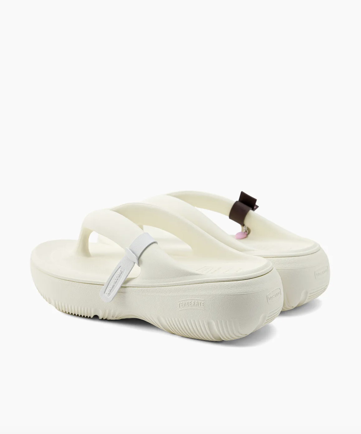 ◆TAW&TOE x HELLO KITTY◆コラボ★FLIP FLOP ZEROVITY◆正規品 s-l400.jpg