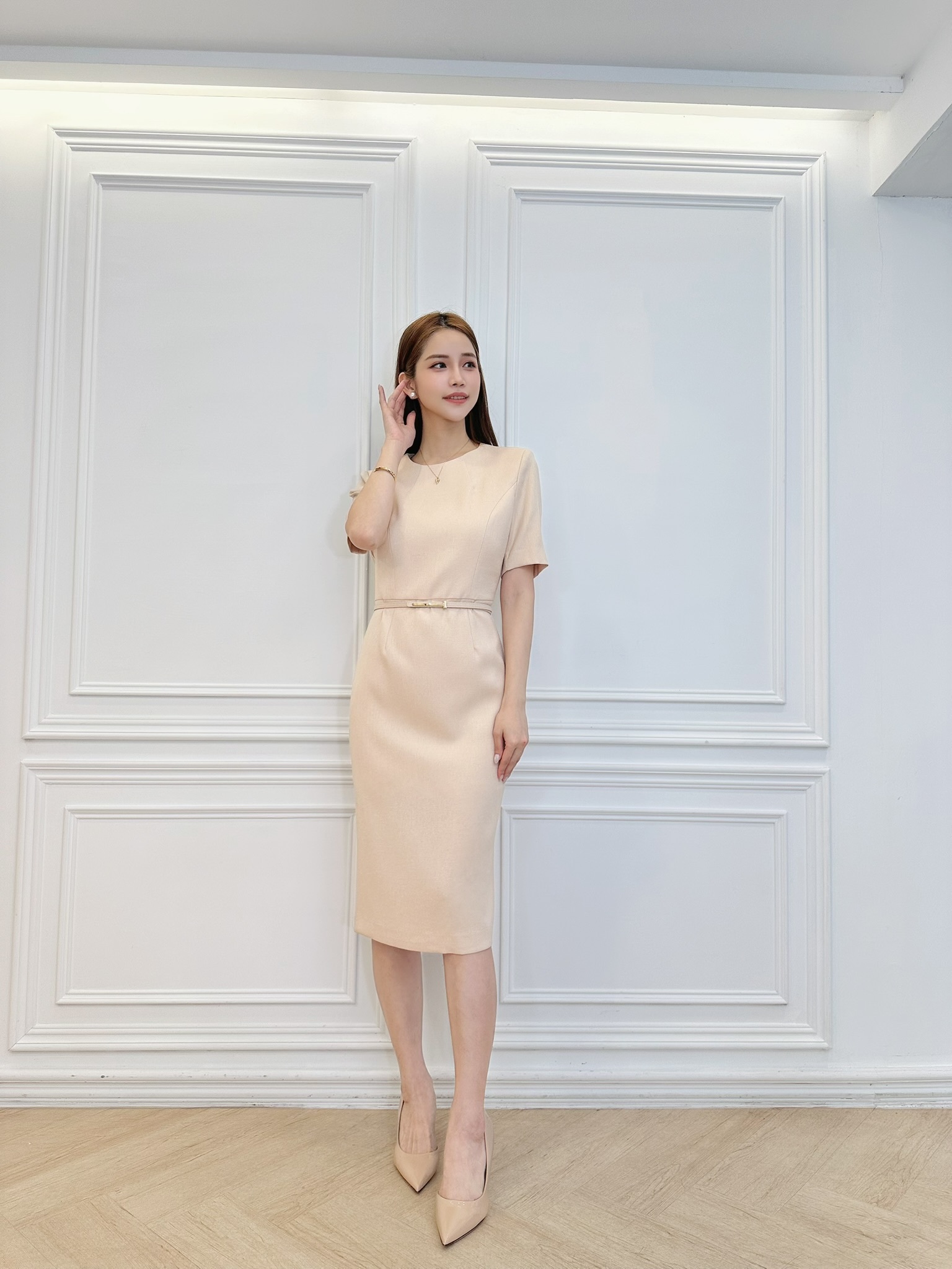 短袖織紋金腰帶洋裝