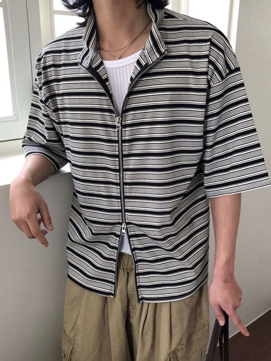 橫間拉鍊開胸短袖外套 VOID-103JK