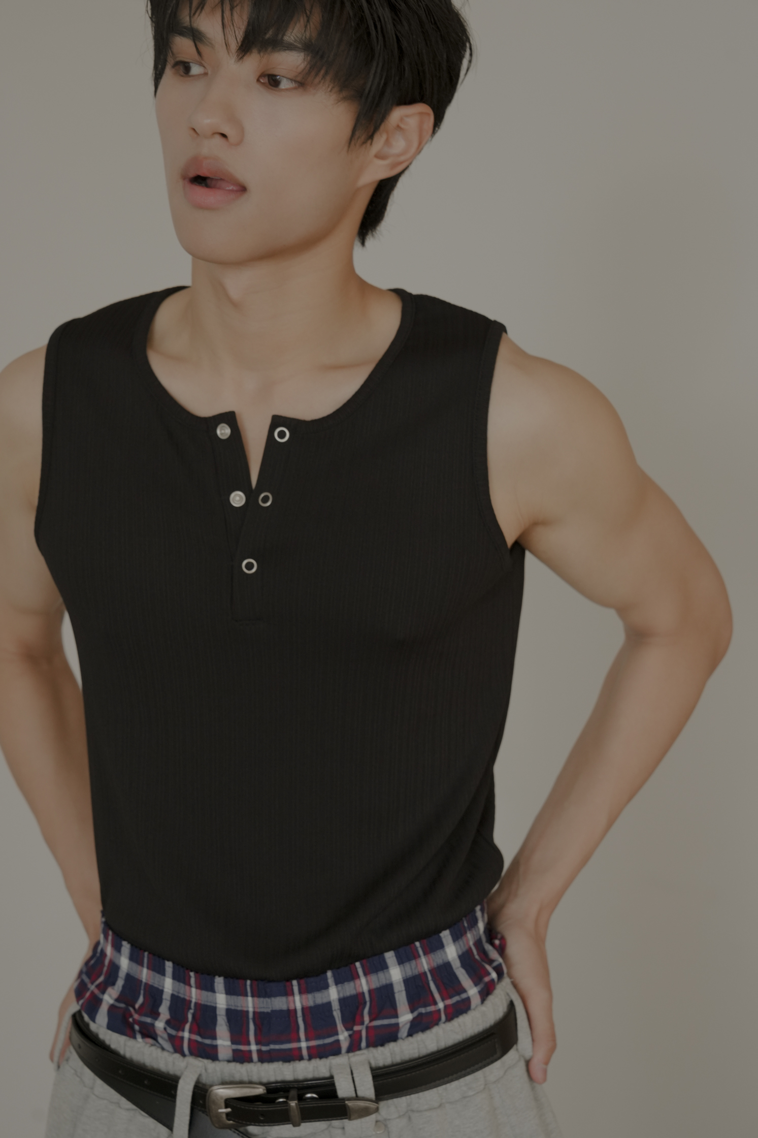 Pin Snap Henley Neck Vest #背心