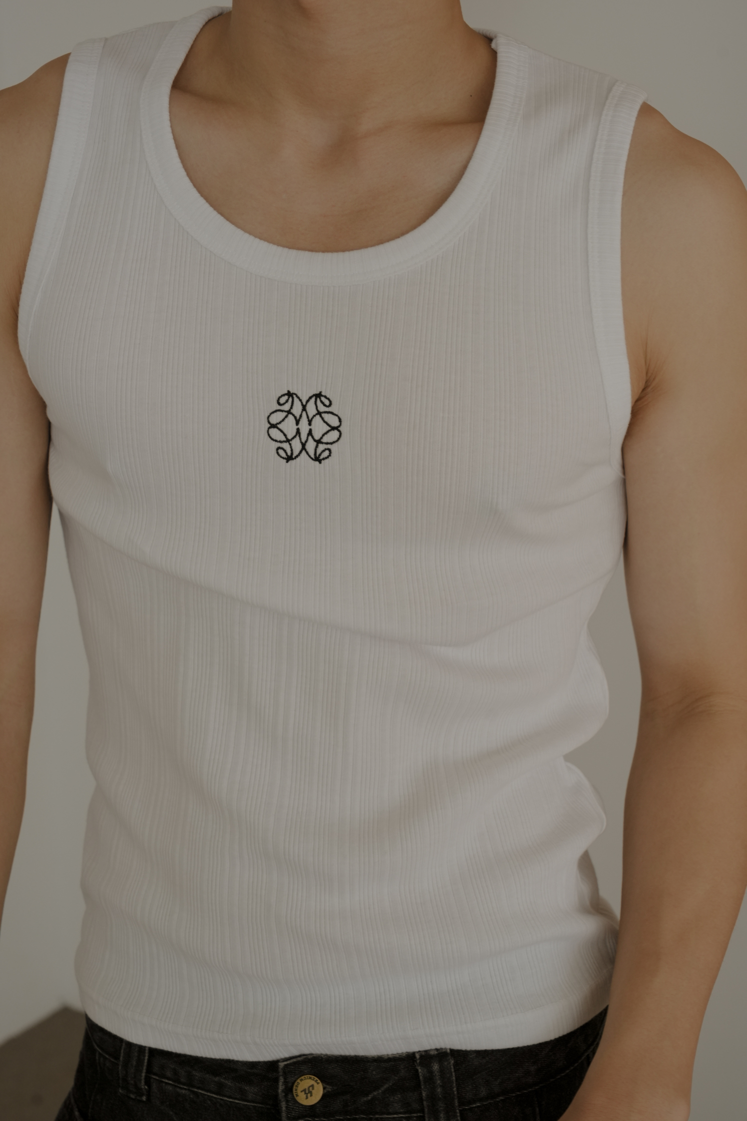 Roe Sleeveless #背心