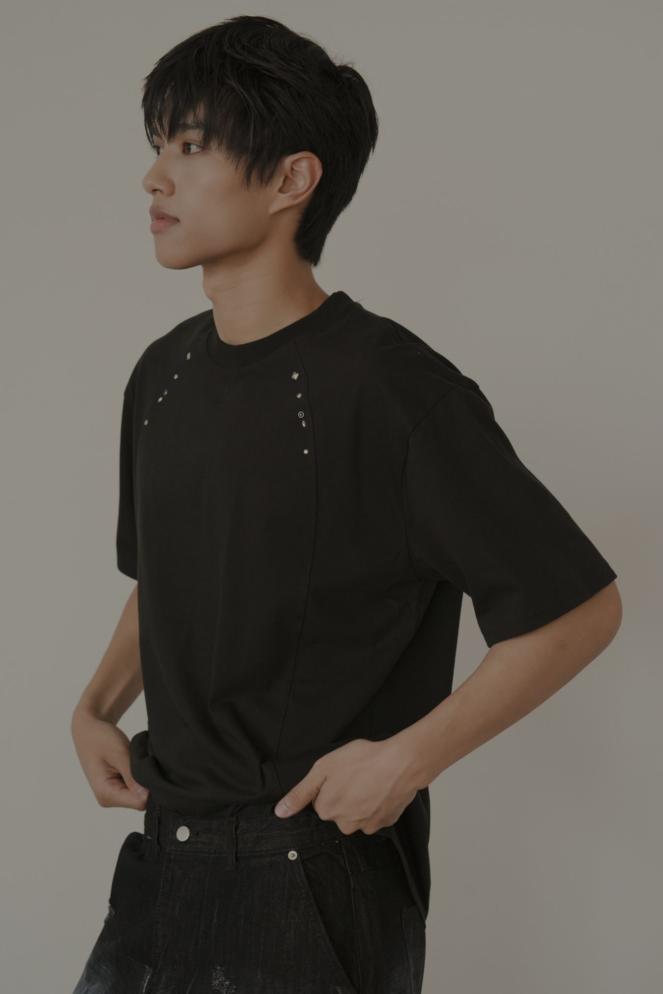 Western Edge Rivet Tee #上衣