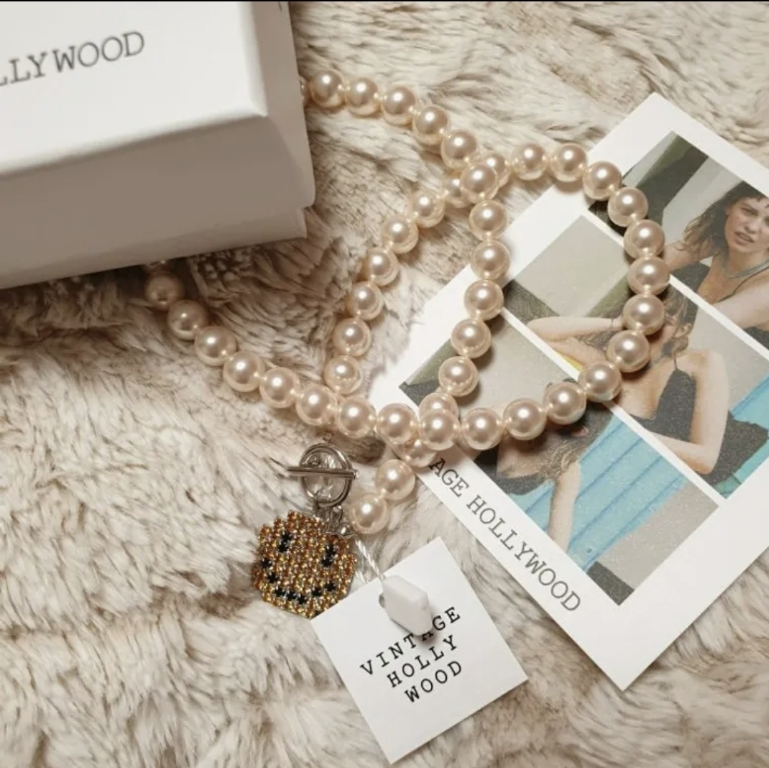 ◇VINTAGE HOLLYWOOD◇ Pixel Smile Pearl Necklace_VH23N4NE102 Vintage Hollywood] Pixel Smile Pearl Necklace_VH2279NE