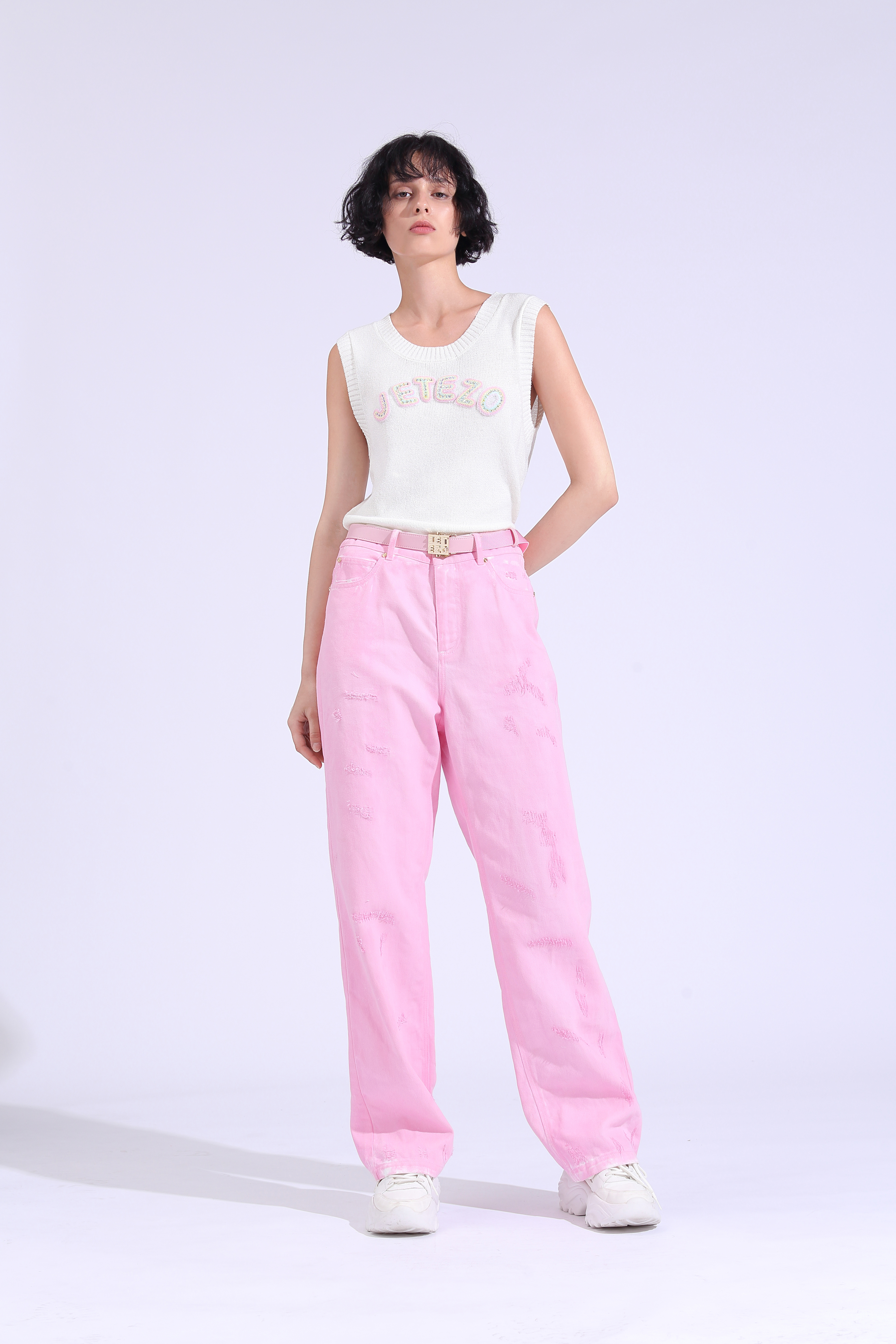 BE10213F1 漫波糖針織無袖LOGO上衣