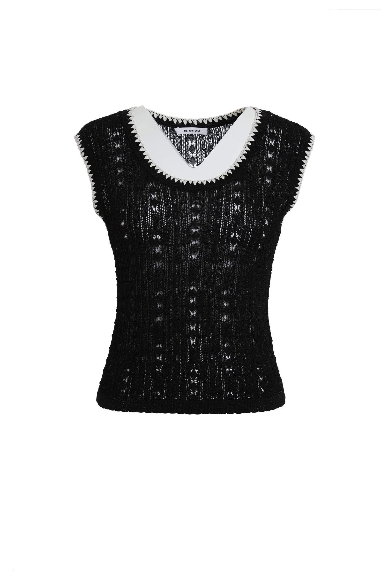 BE10215F1 人絲條裝空花U領馬甲