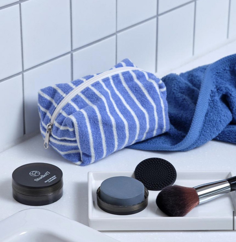 韓國 Studio 17 竹炭粉撲刷具清潔皂 44g