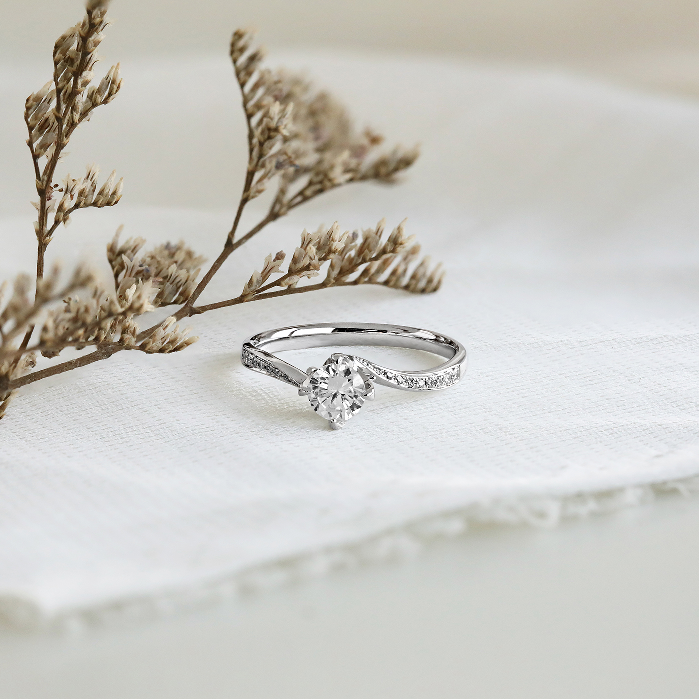 銀月之舞 — GIA50分鑽石戒指