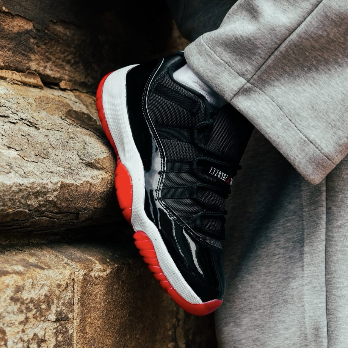 Air Jordan 11 Low "Bred" 黑白紅 2025 經典 回歸 AJ11 喬丹 復古 籃球鞋