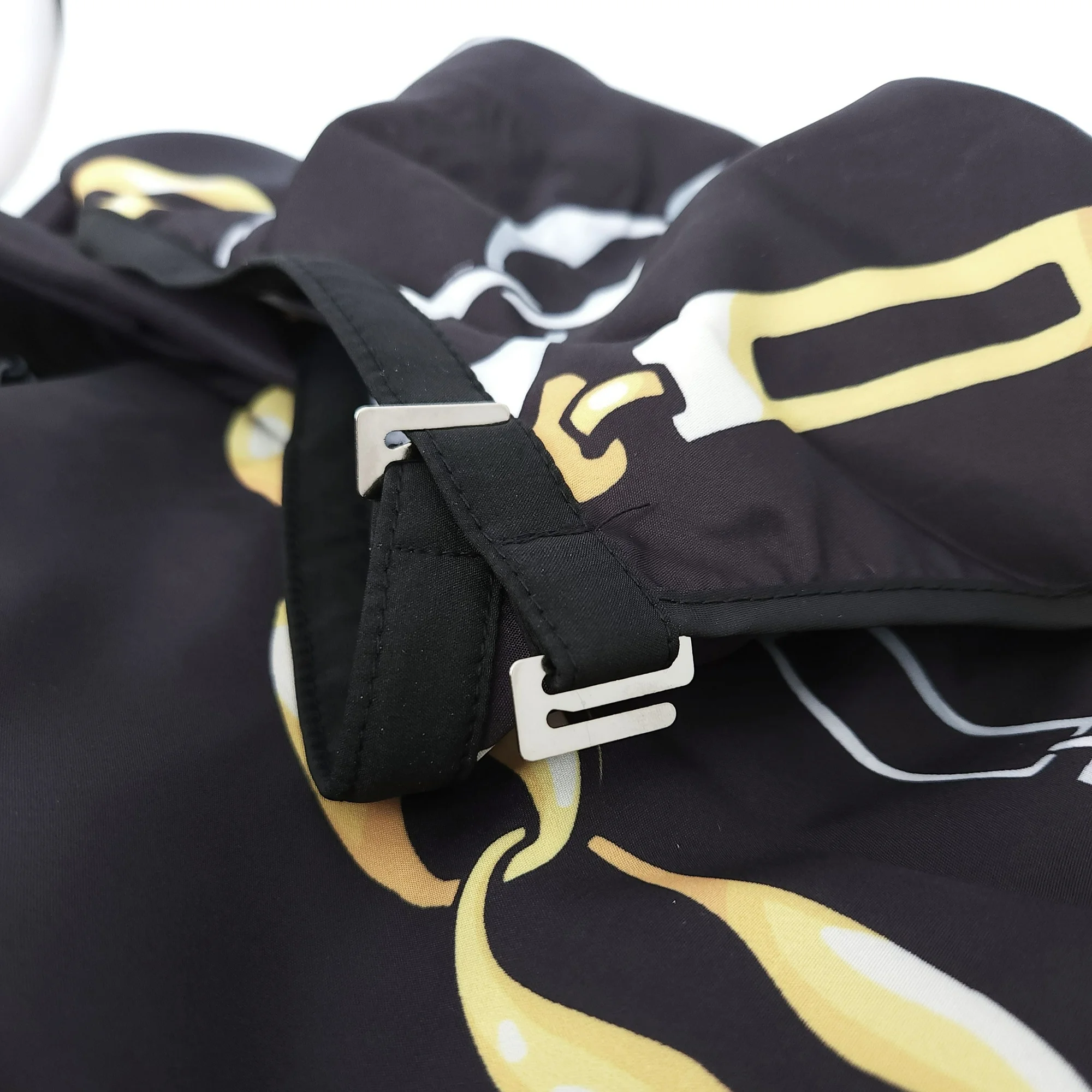 勾式SC項鍊花紋圍巾