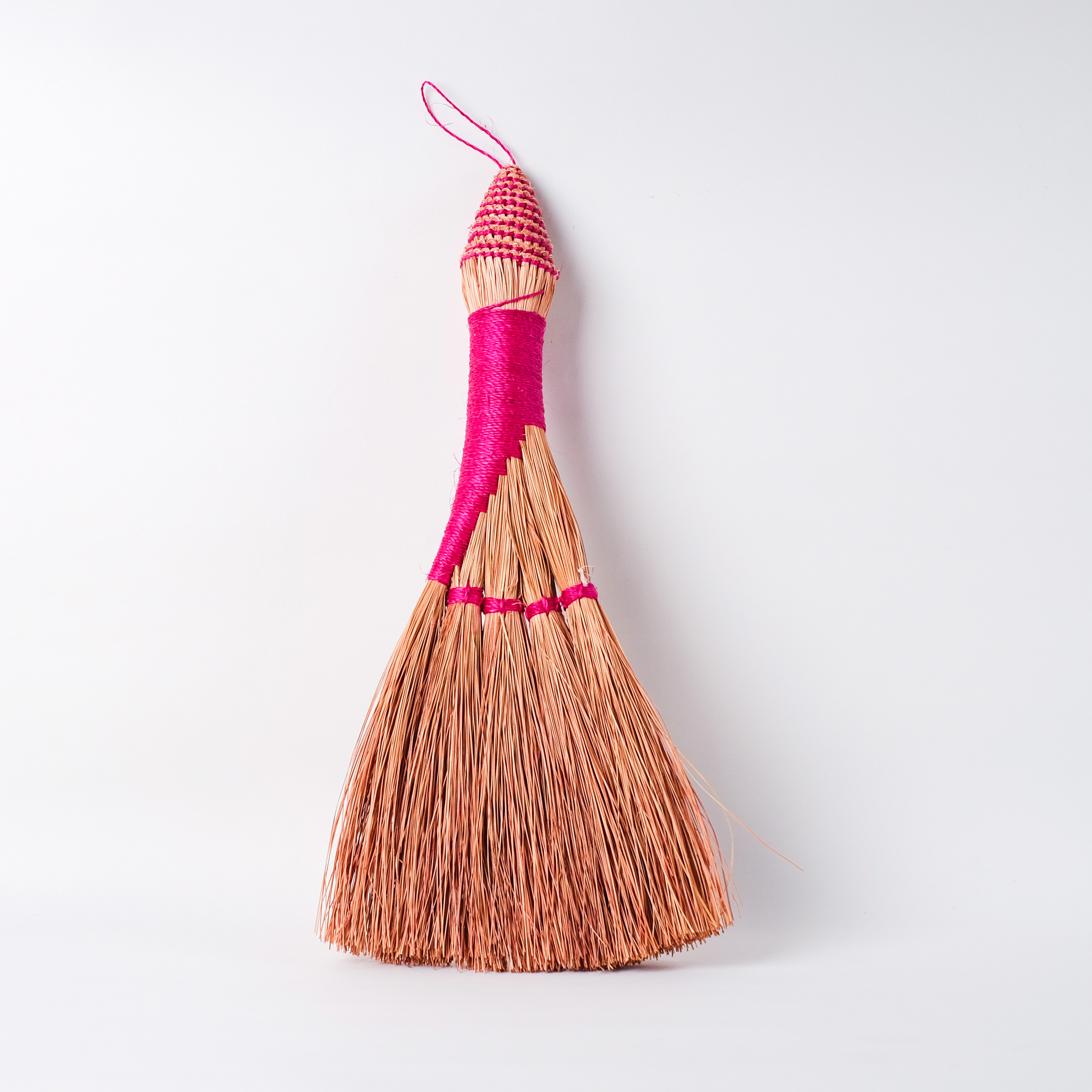 永續工藝｜Lutindzi 草編掃帚 23｜史瓦帝尼