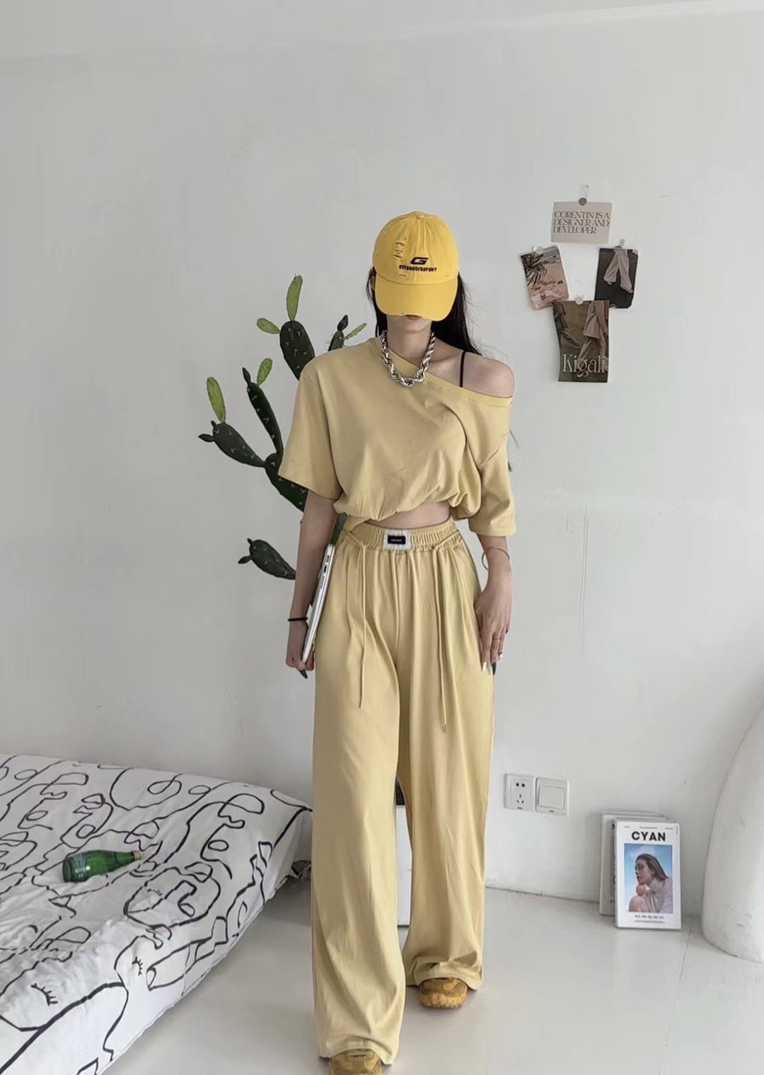 套裝丨慵懶感短版上衣+寬鬆垂墜長褲