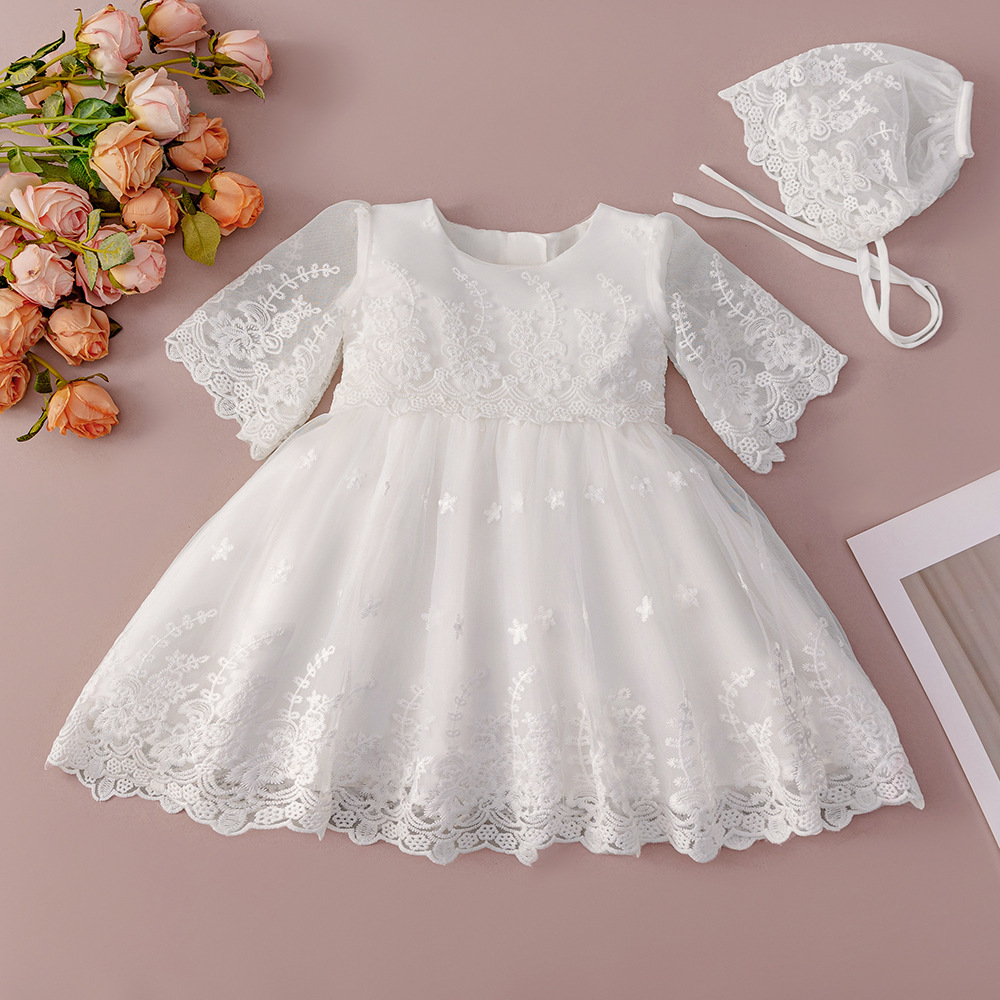 女寶蕾絲花邊小禮服