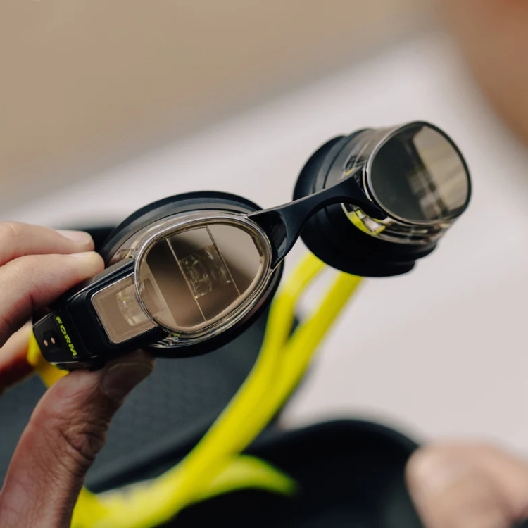 Form Smart Swim 2 智能泳鏡
