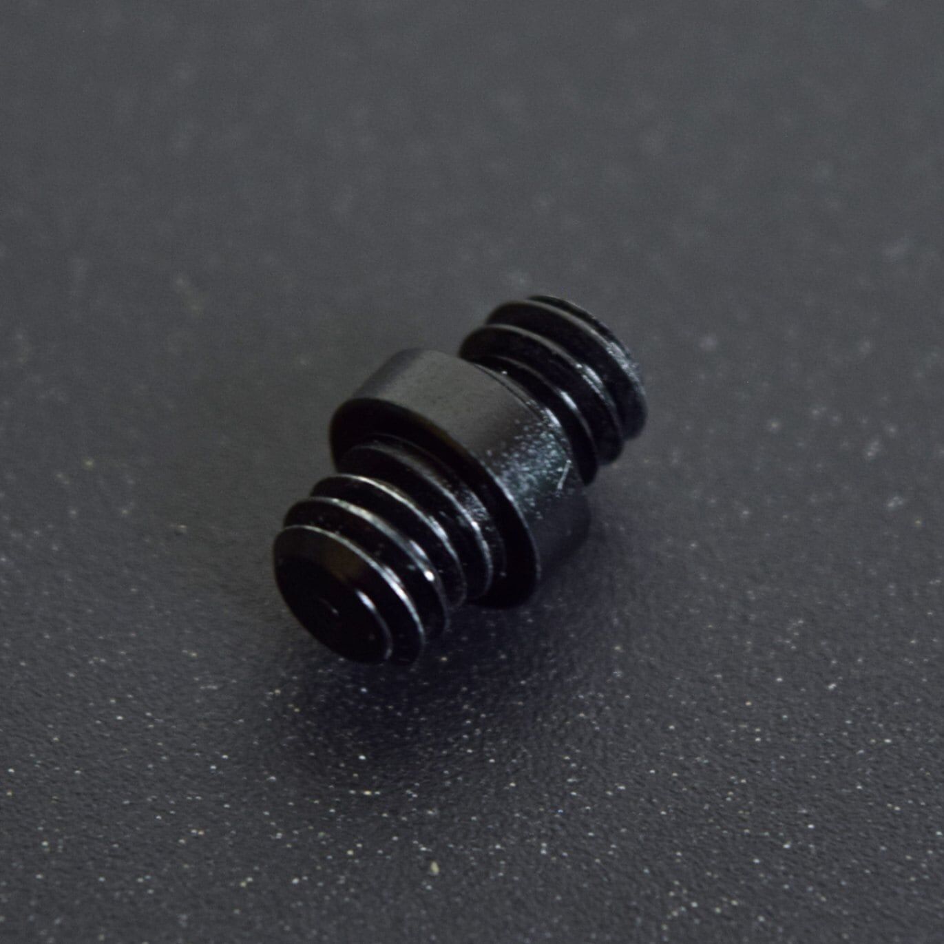 CDC - 1/4雙公螺絲