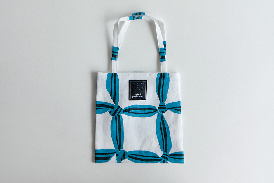 minä perhonen皆川明 - 2025ss迷你包 solmio / 紐結 white