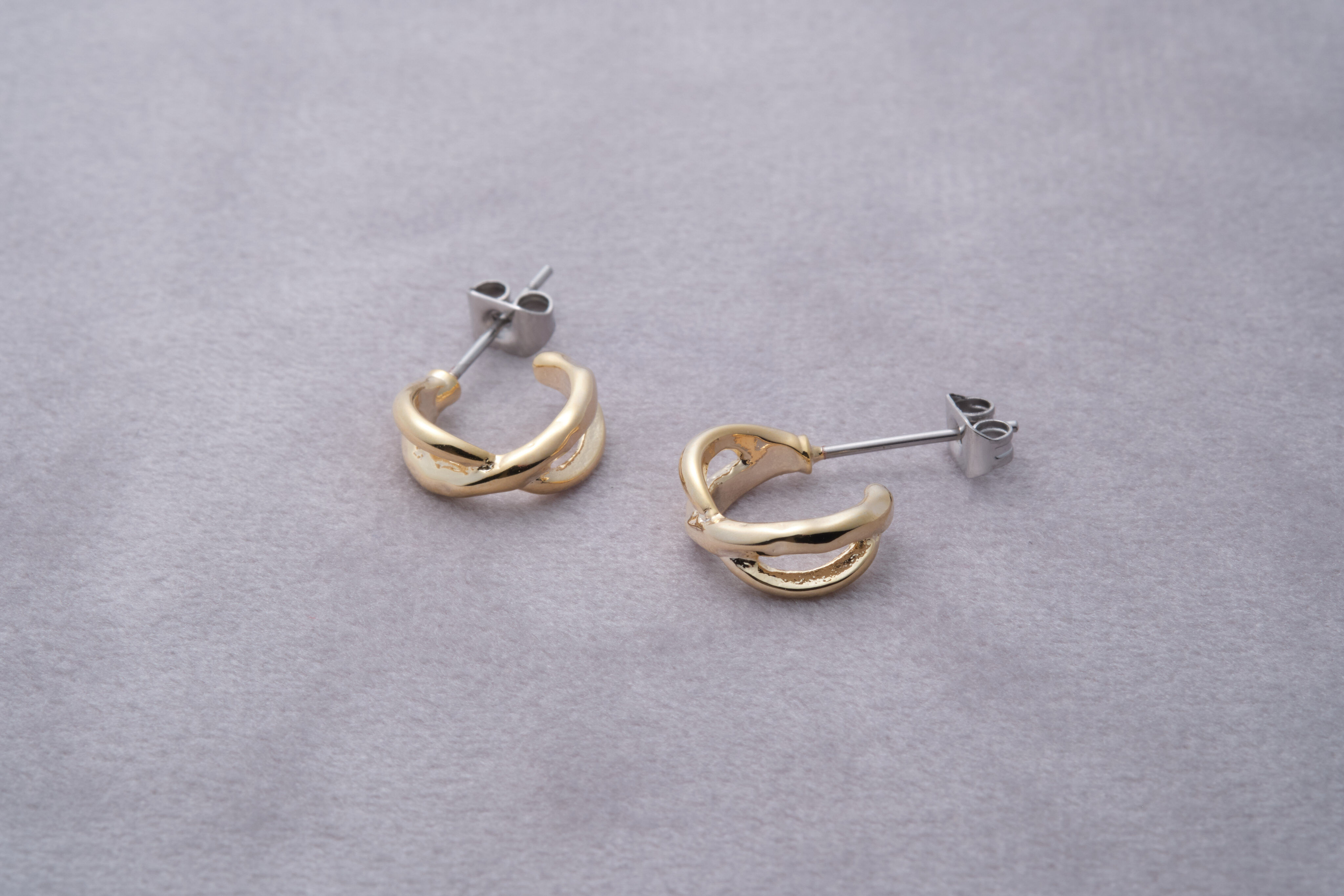 [toki.Tokyo] 醫療鋼耳針 | 金色 | NO.180