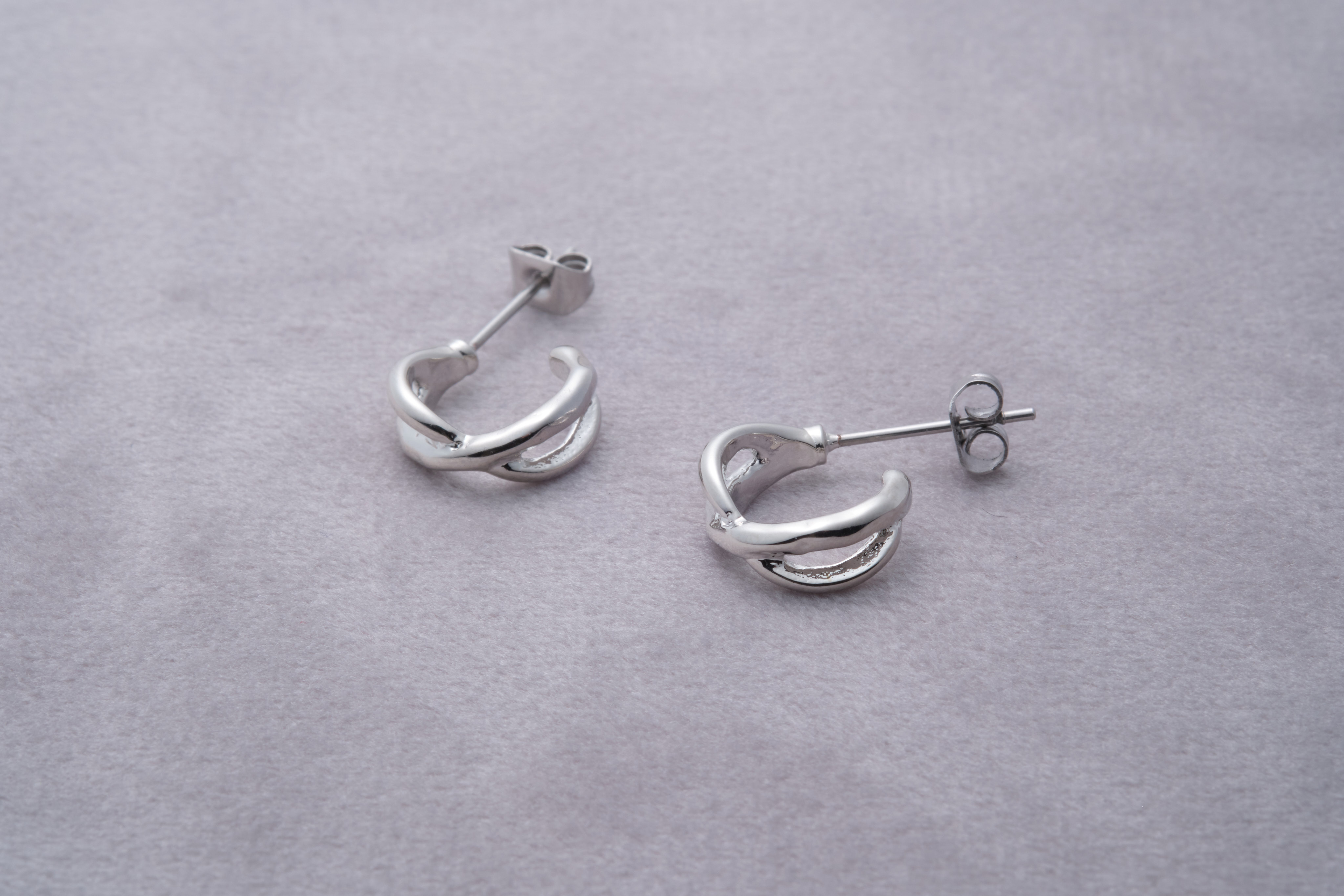 [toki.Tokyo] 醫療鋼耳針 | 銀色 | NO.179