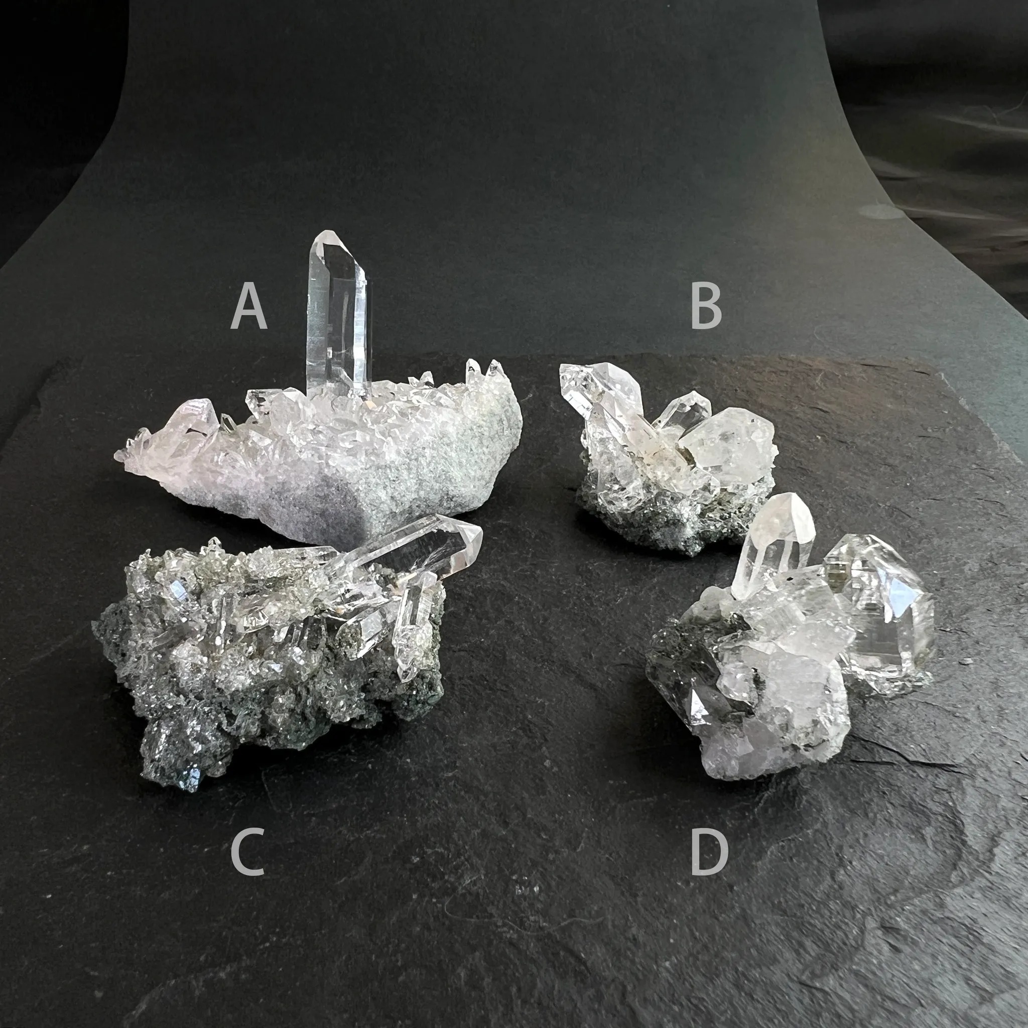⭐︎【極上品】白水晶 置物 347g 印度白水晶(quartz)