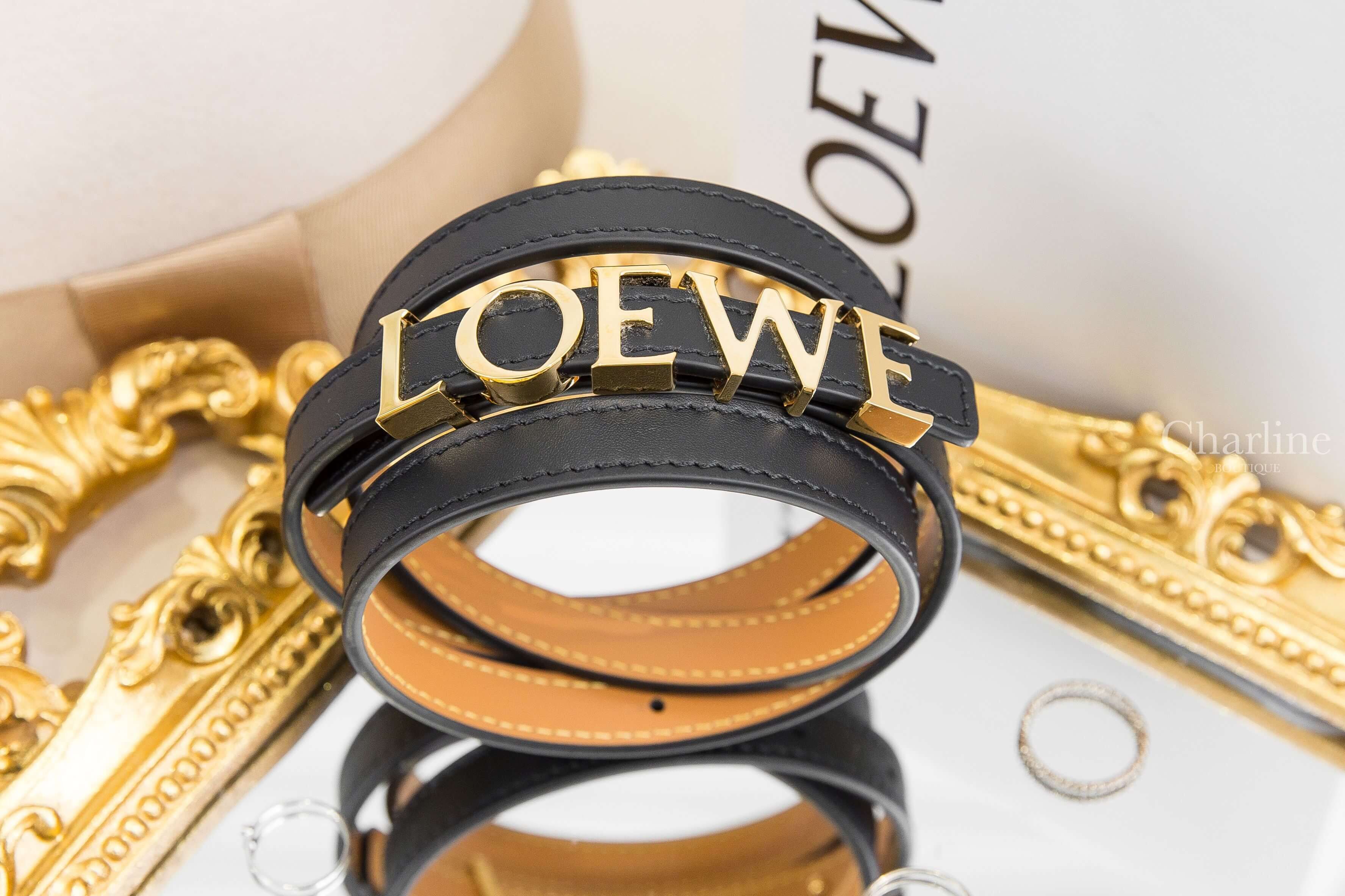 Loewe Loewe Belt In Smooth Calfskin 黑色1.5cm小牛皮金色字母皮帶-Charline Boutique 精品代購