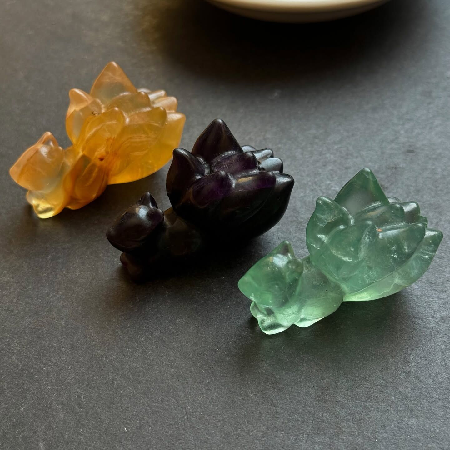 [原石] 螢石 九尾狐 水晶擺件