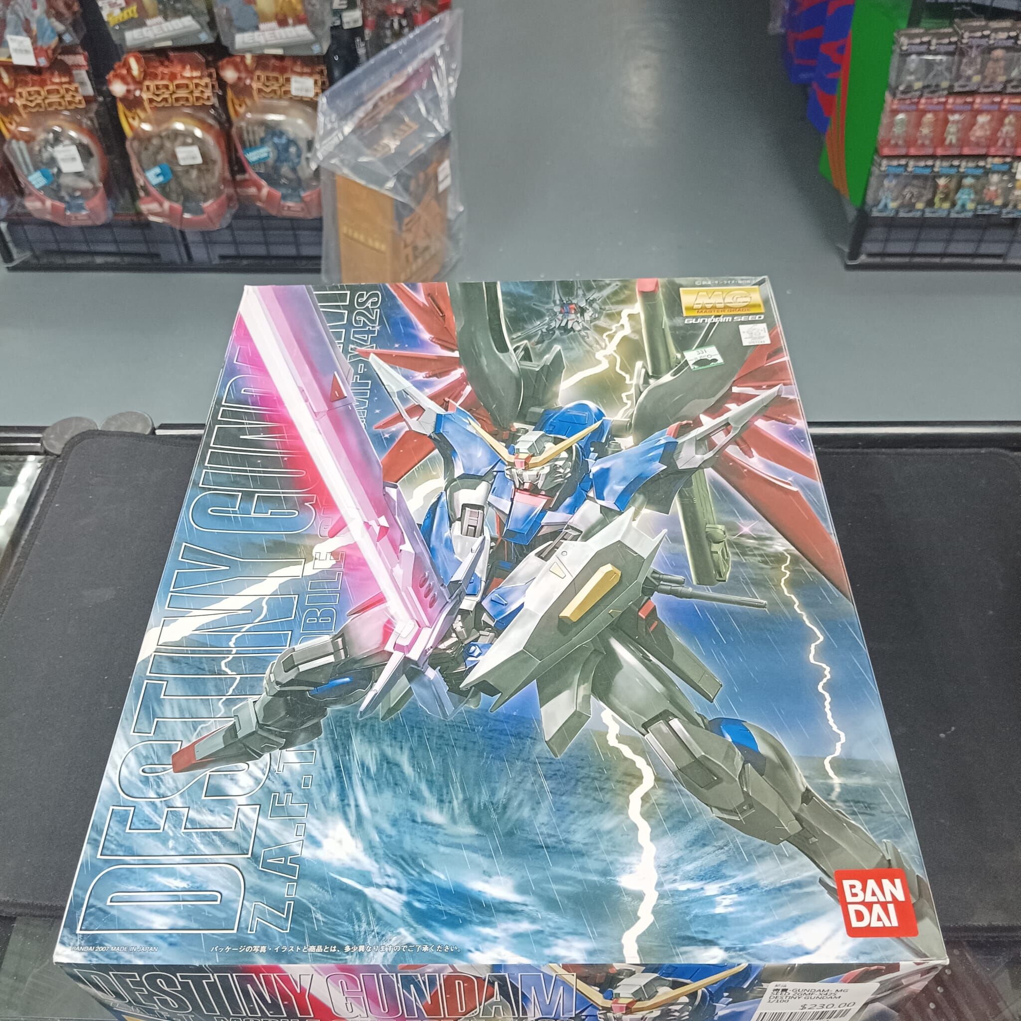 寄賣-GUNDAM- MG SEED ZGMF-X42S DESTINY GUNDAM 1/100