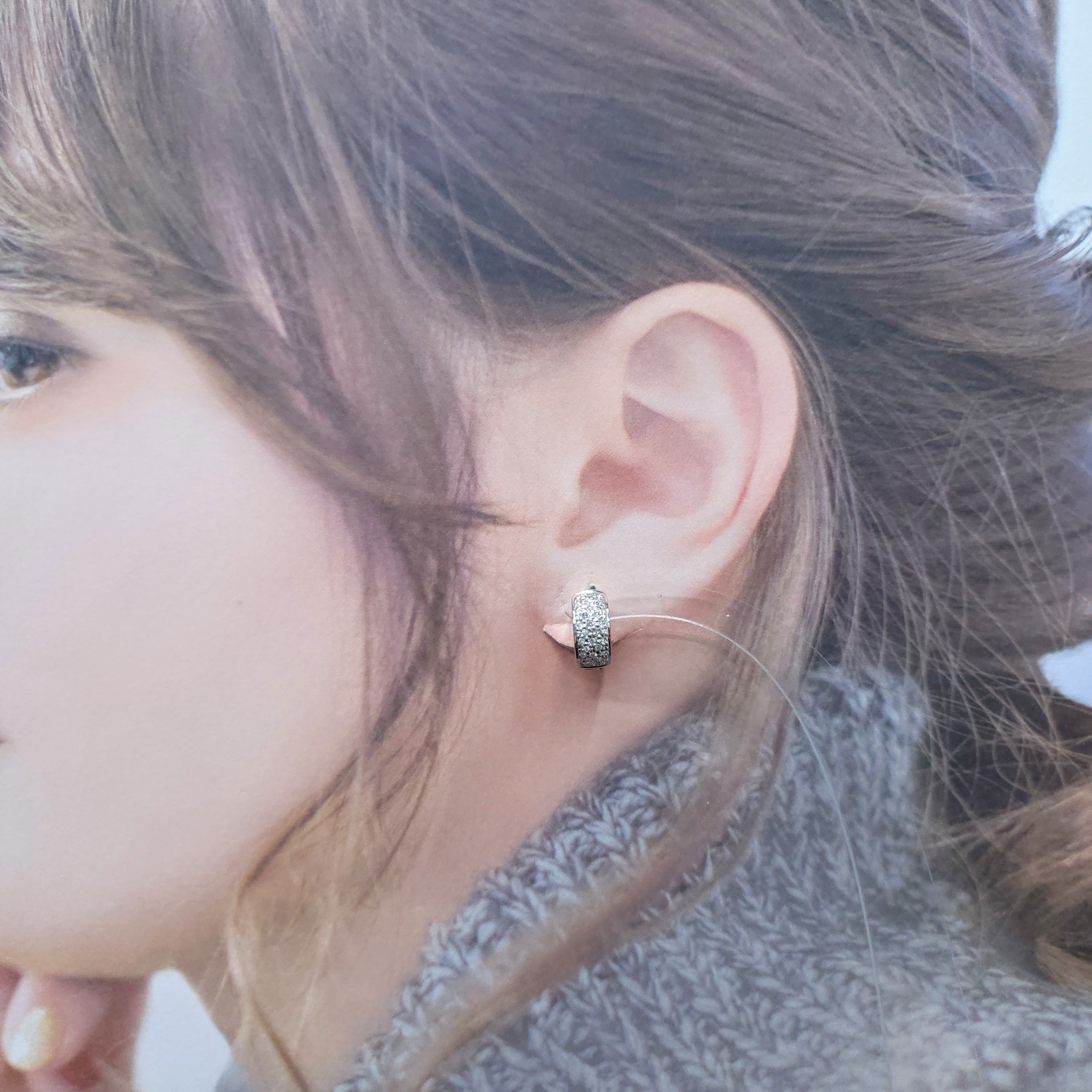 全新18K白金56份鑽石圈耳環