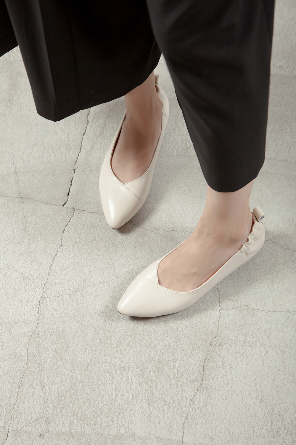 PT Lover 真皮平底舒適鞋