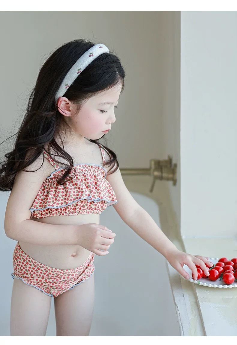 愛心樹莓比基尼 & 連身泳衣套裝 / 2款