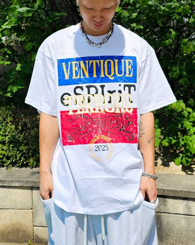 洗水英文字圖案短袖Tee VENTIQUE-060T