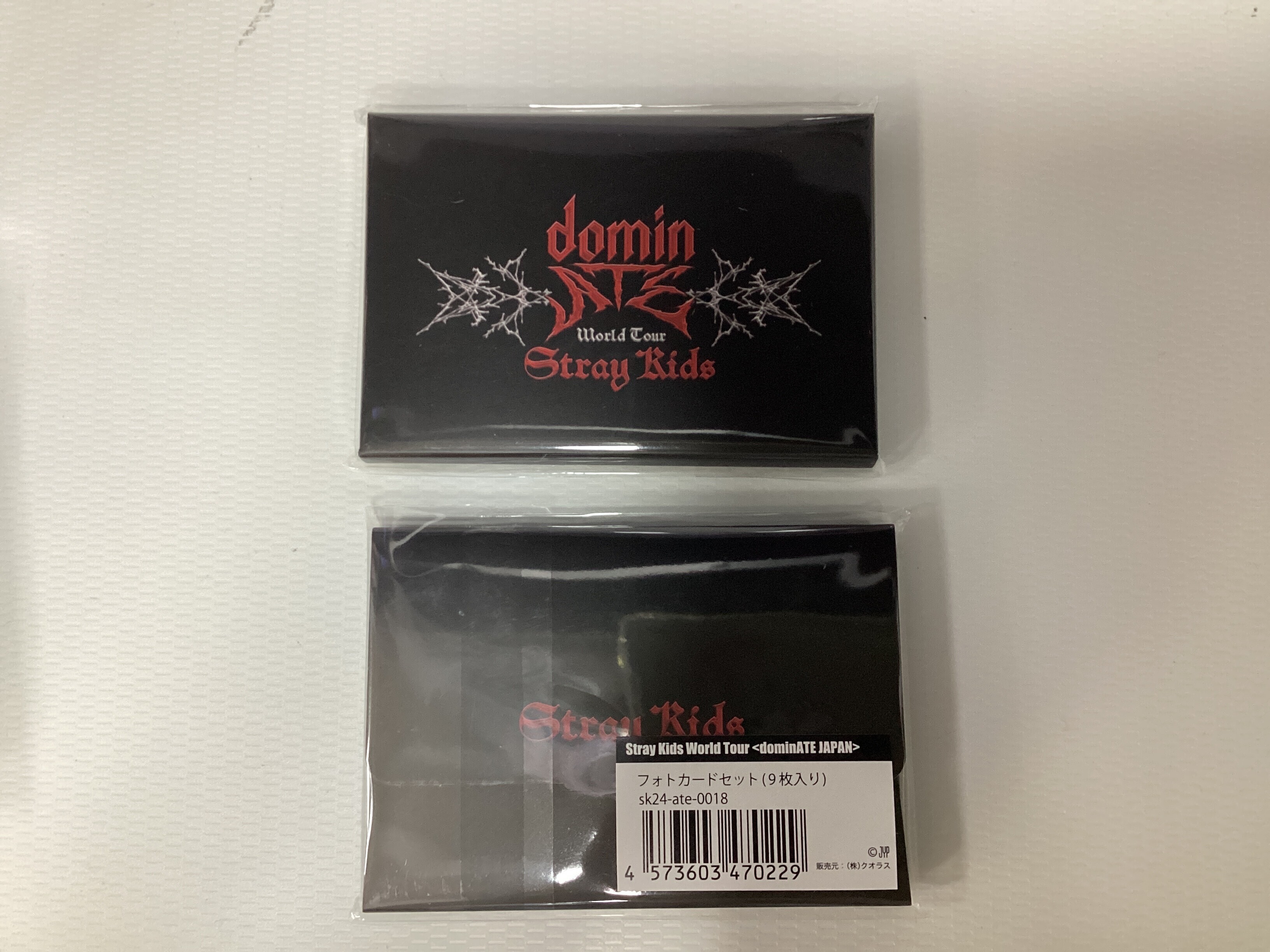 SKZ DominATE Japan photo card set